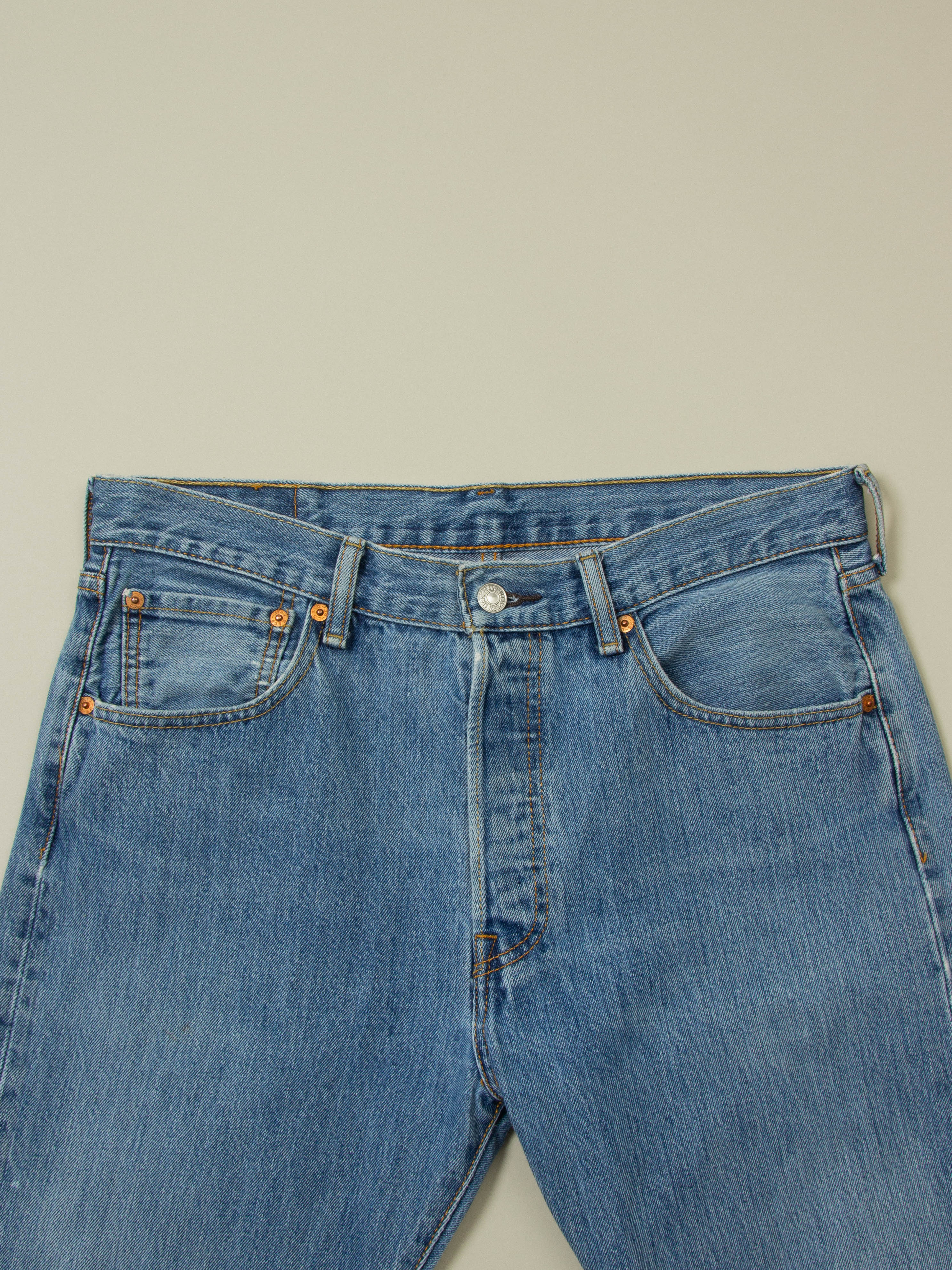 2000s Levi's 501 Jeans (34x30) - Image 2