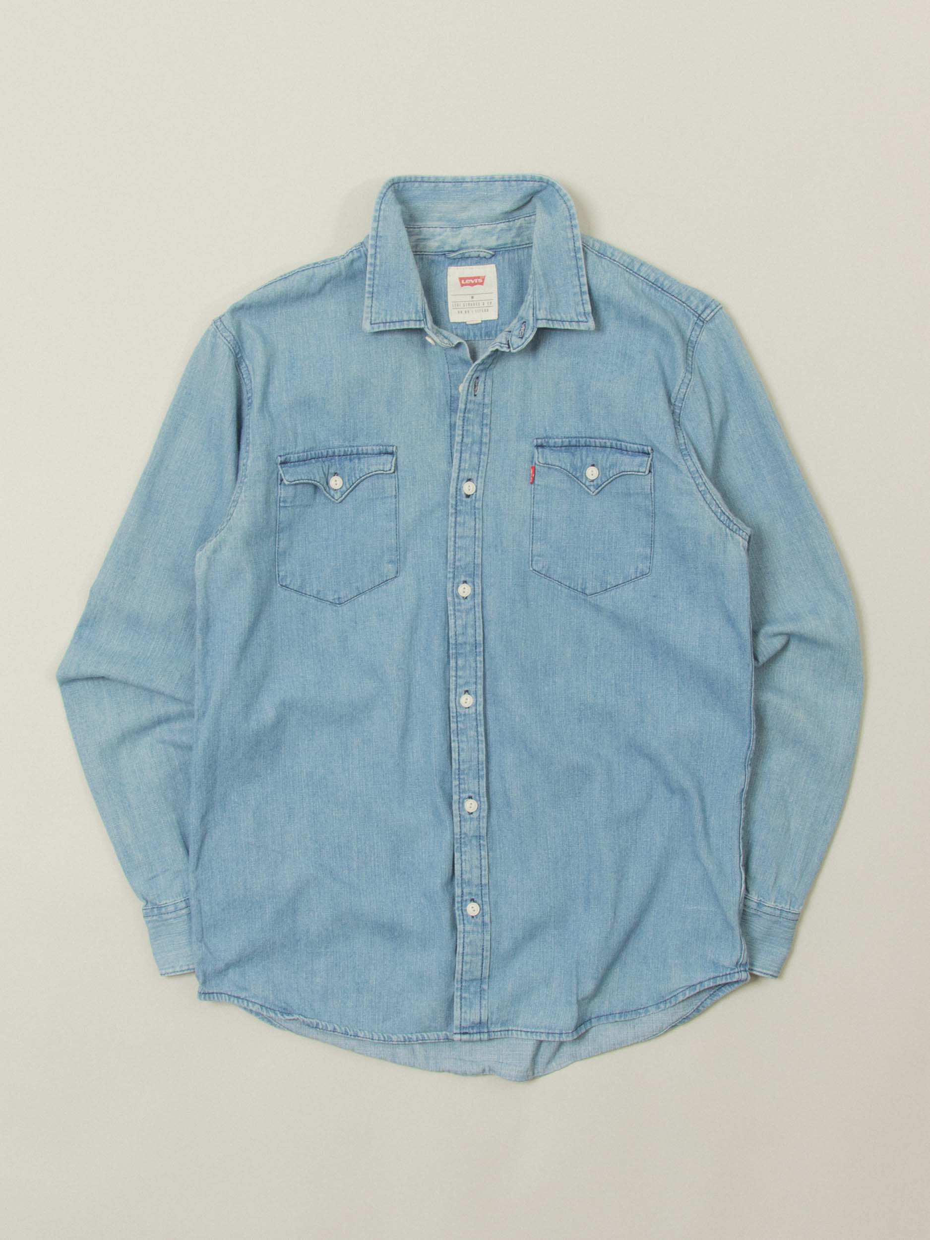2000s Levi's Denim Shirt (M)