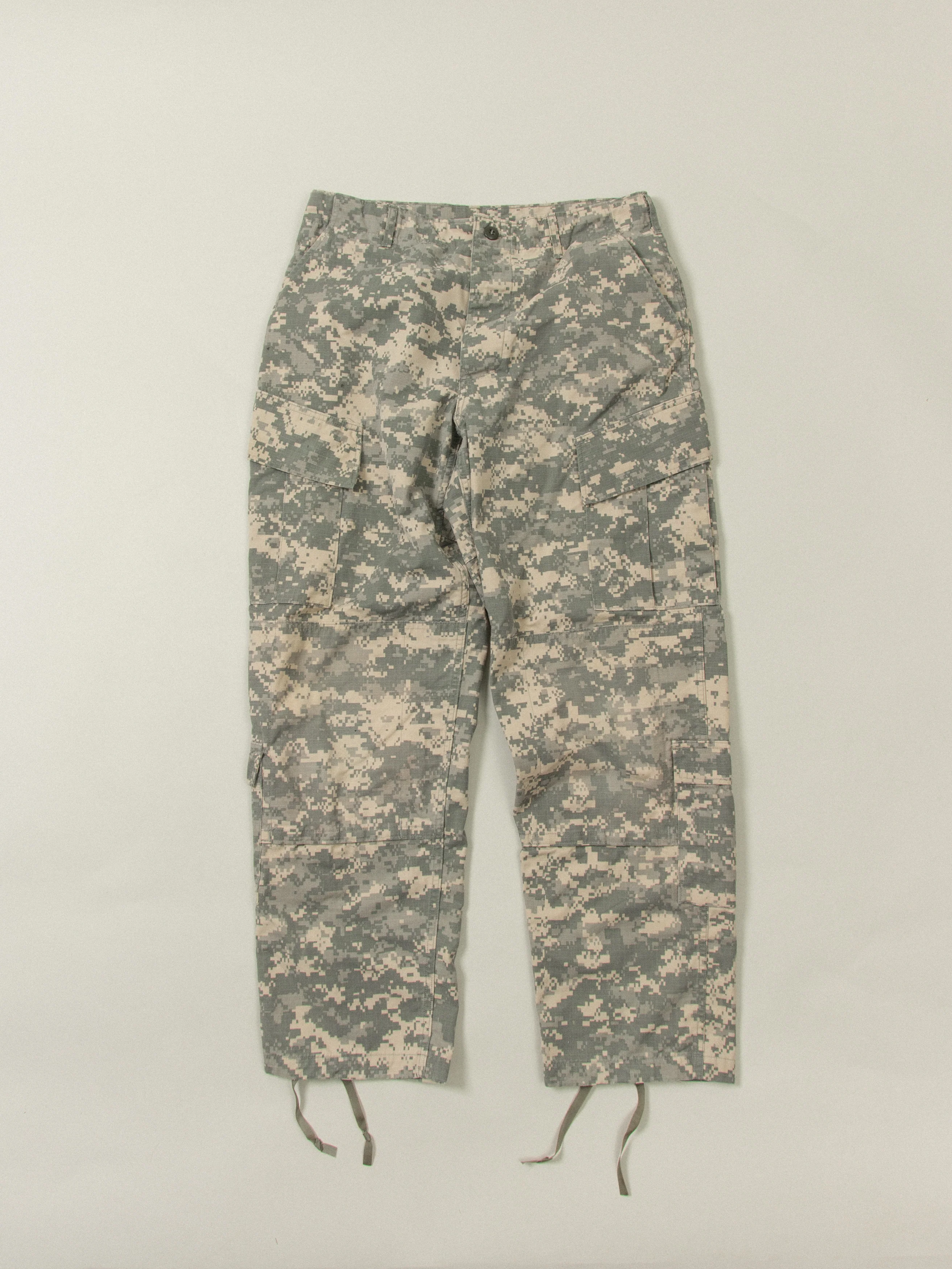 US Army Digital UCP Camo Cargo Trousers
