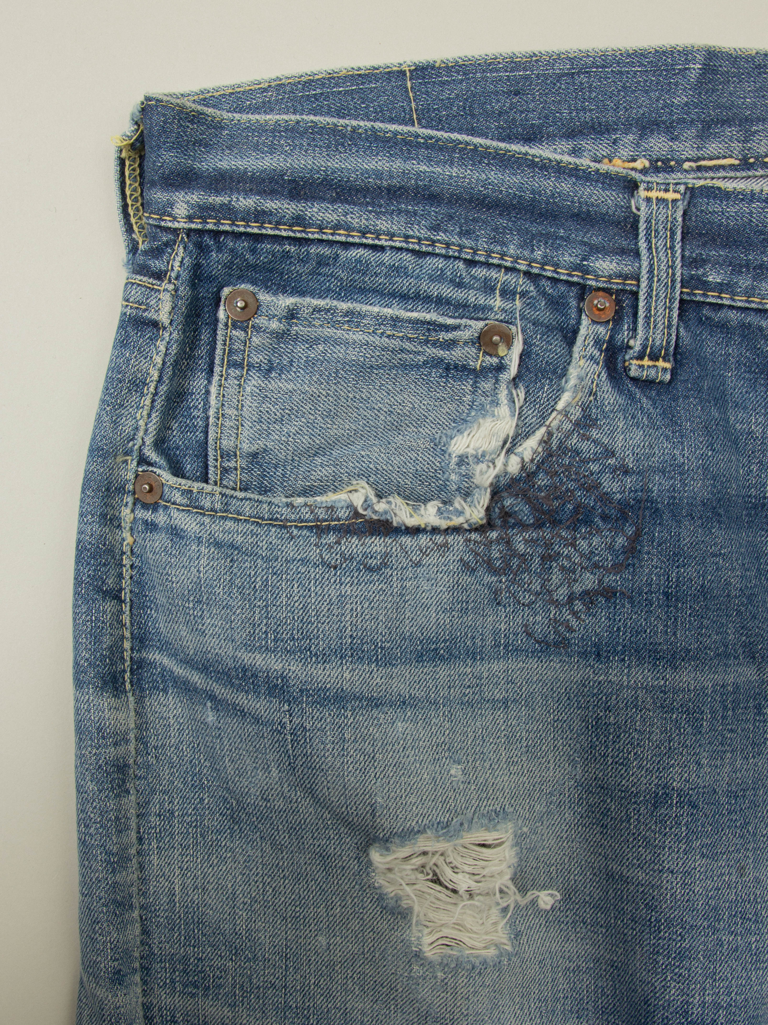 Vtg 1950/60s Levi's 501XX Selvedge Big E Jeans (34x32) - Image 9