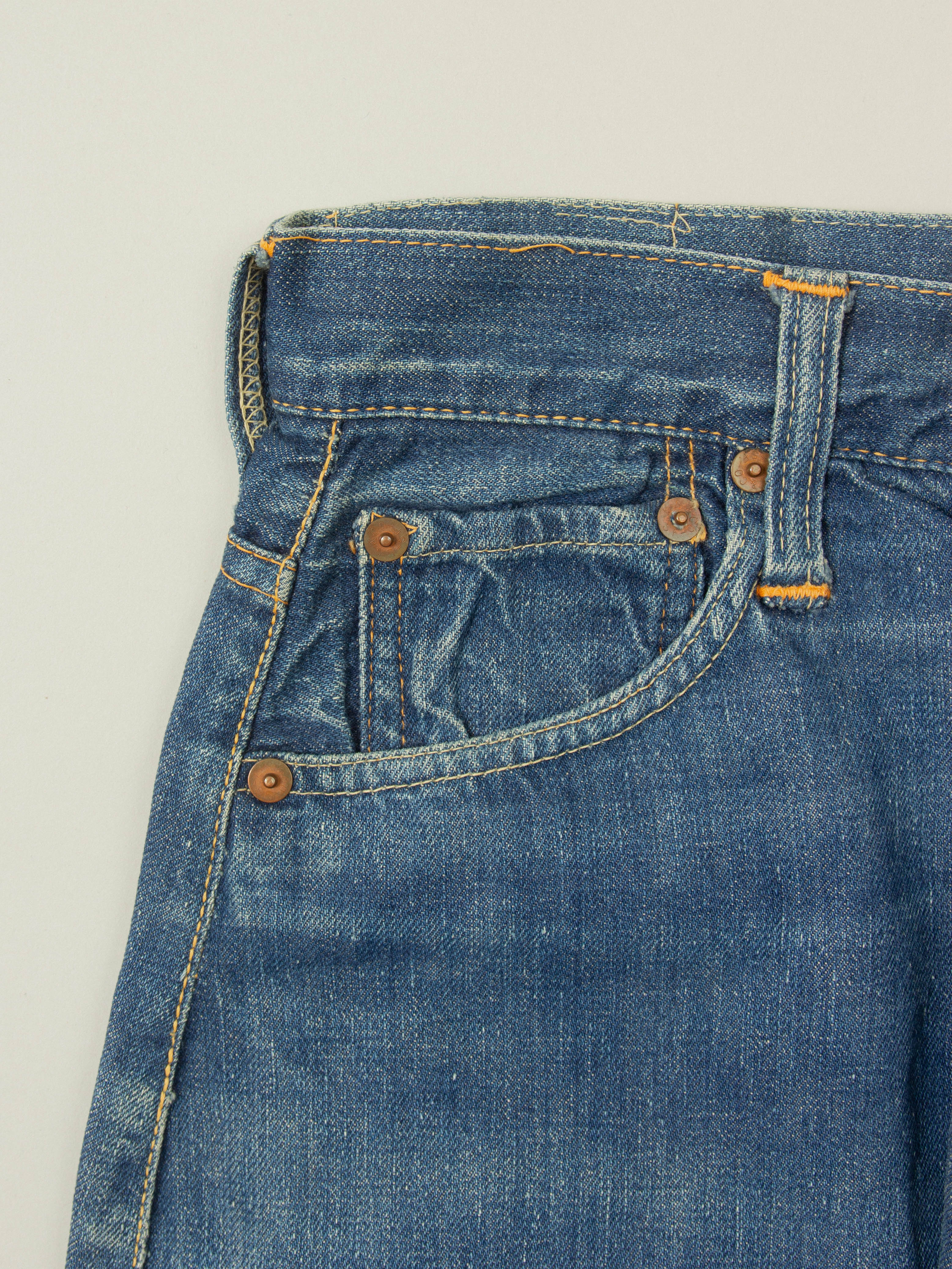 Vtg 1950s 'Lady' Levi's 701 Selvedge Big E Jeans (26x28) - Image 6
