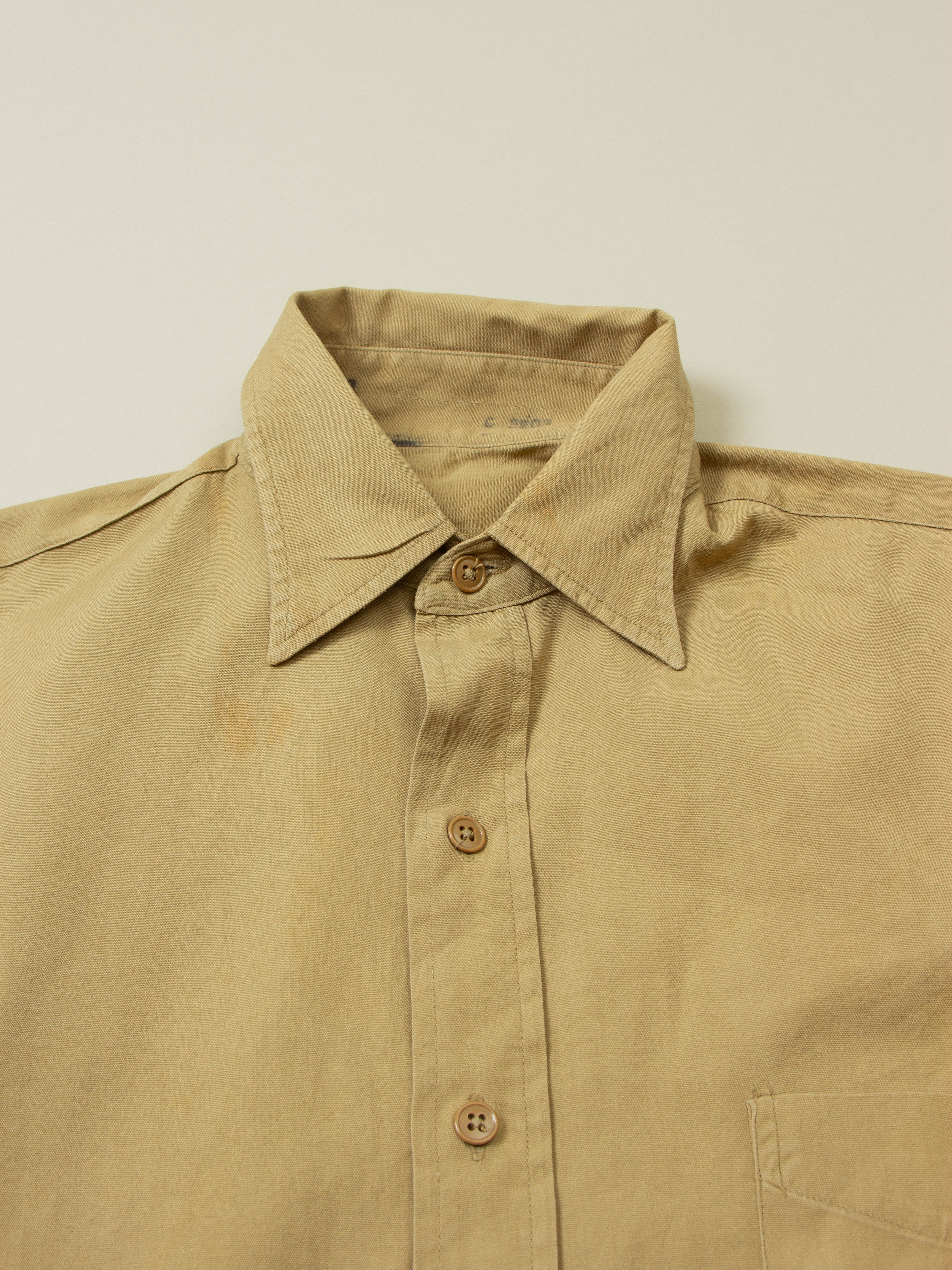 Vtg 1950s US Army Khaki Shirt (S/M) - Image 2