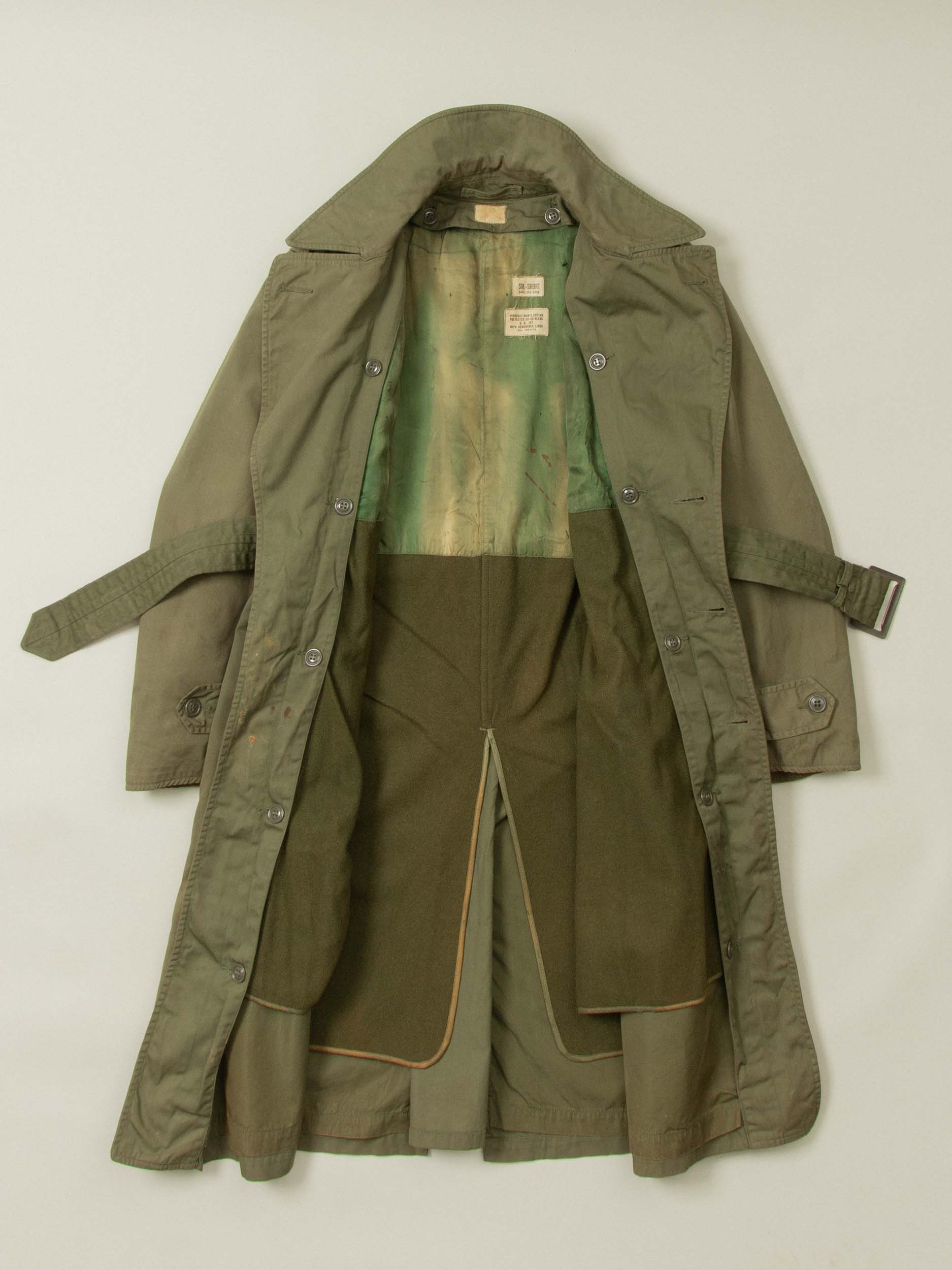Vtg 1950s US Army Trench Coat w/ Removable Liner (S-Short) - Image 2