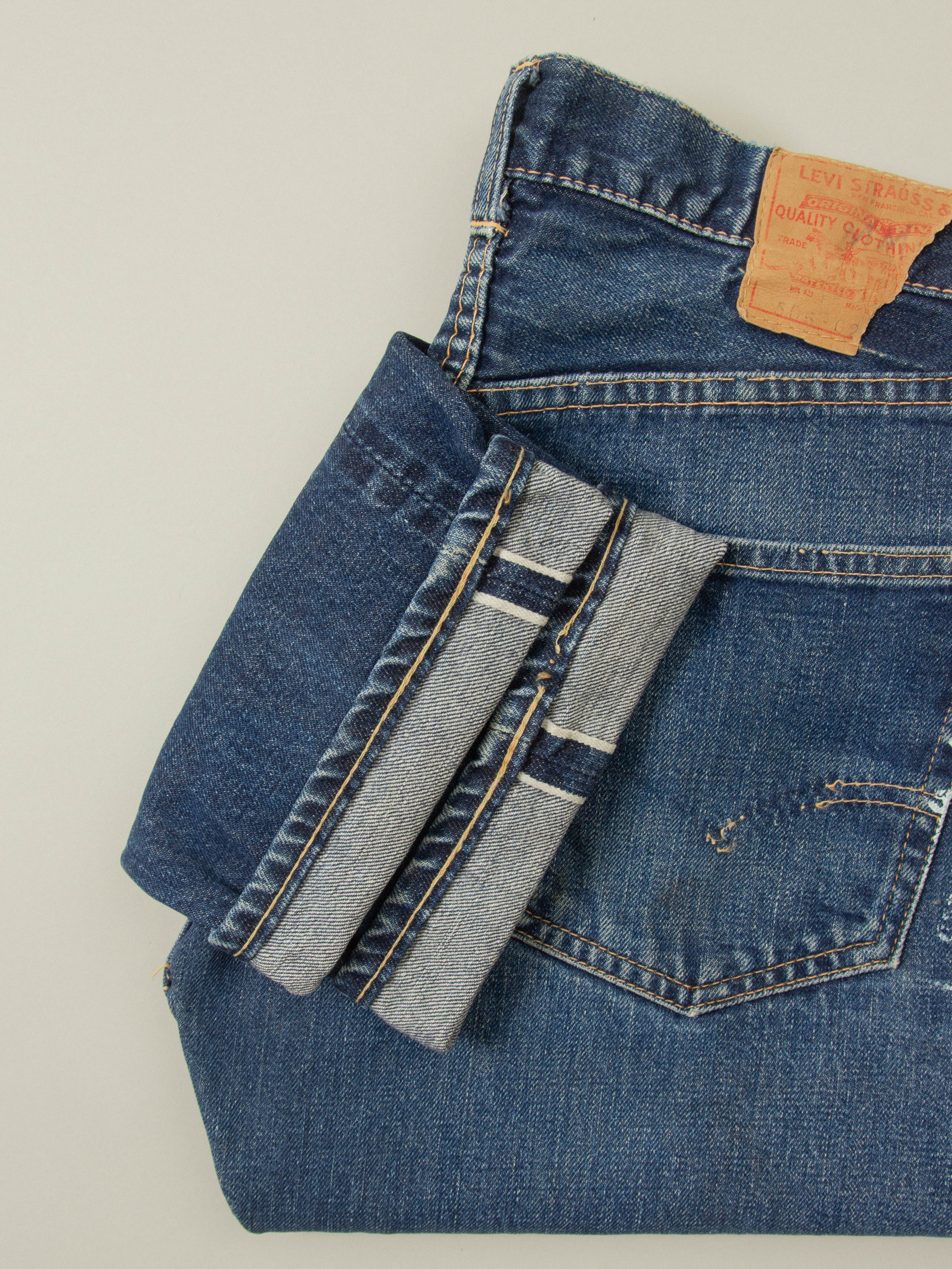 Vtg 1960s Levi's 505 Selvedge Big E Jeans (30x30) - Image 2