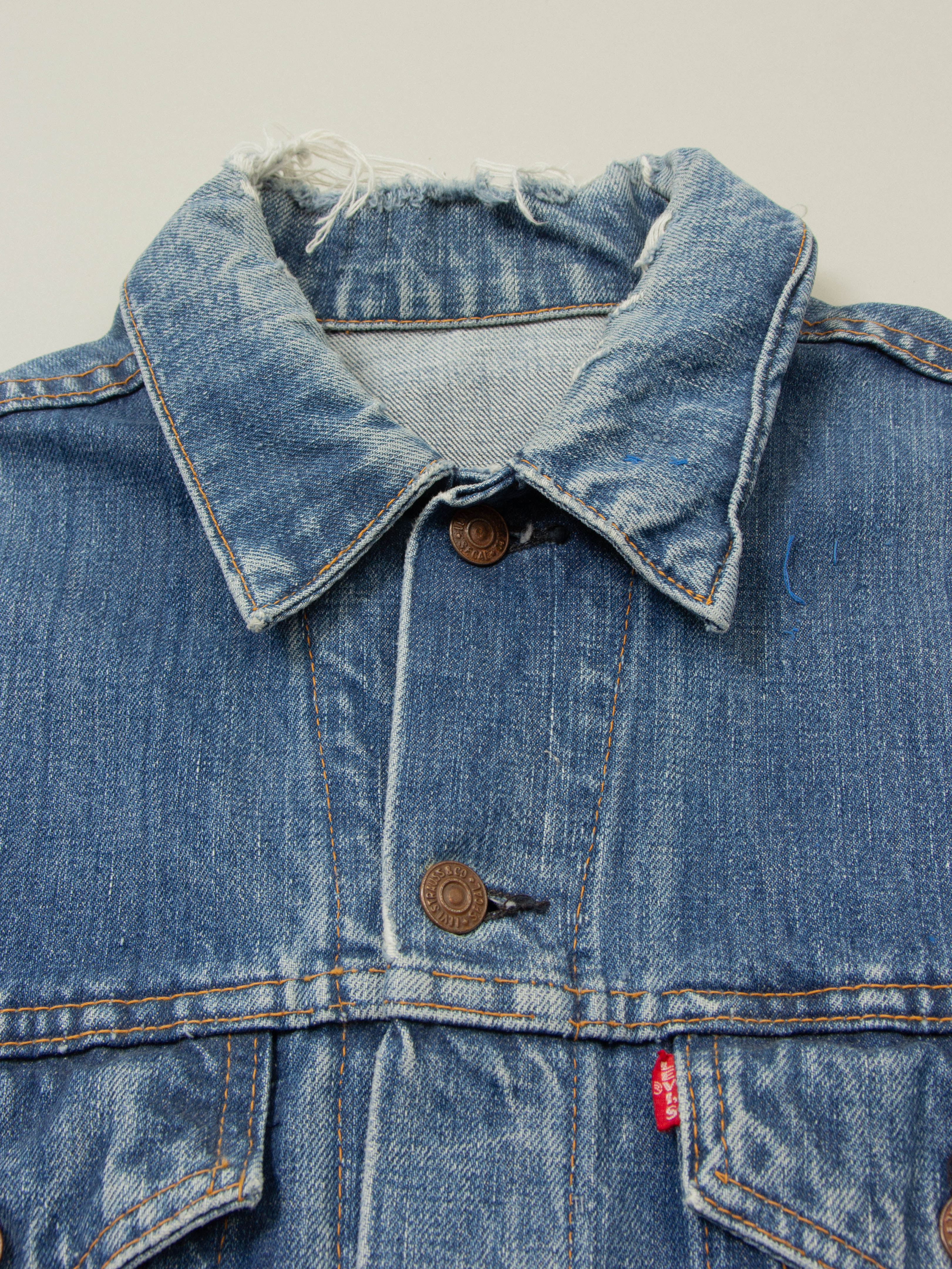 Vtg 1960s Levi's Big E Trucker Denim Jacket (S/M) - Image 3