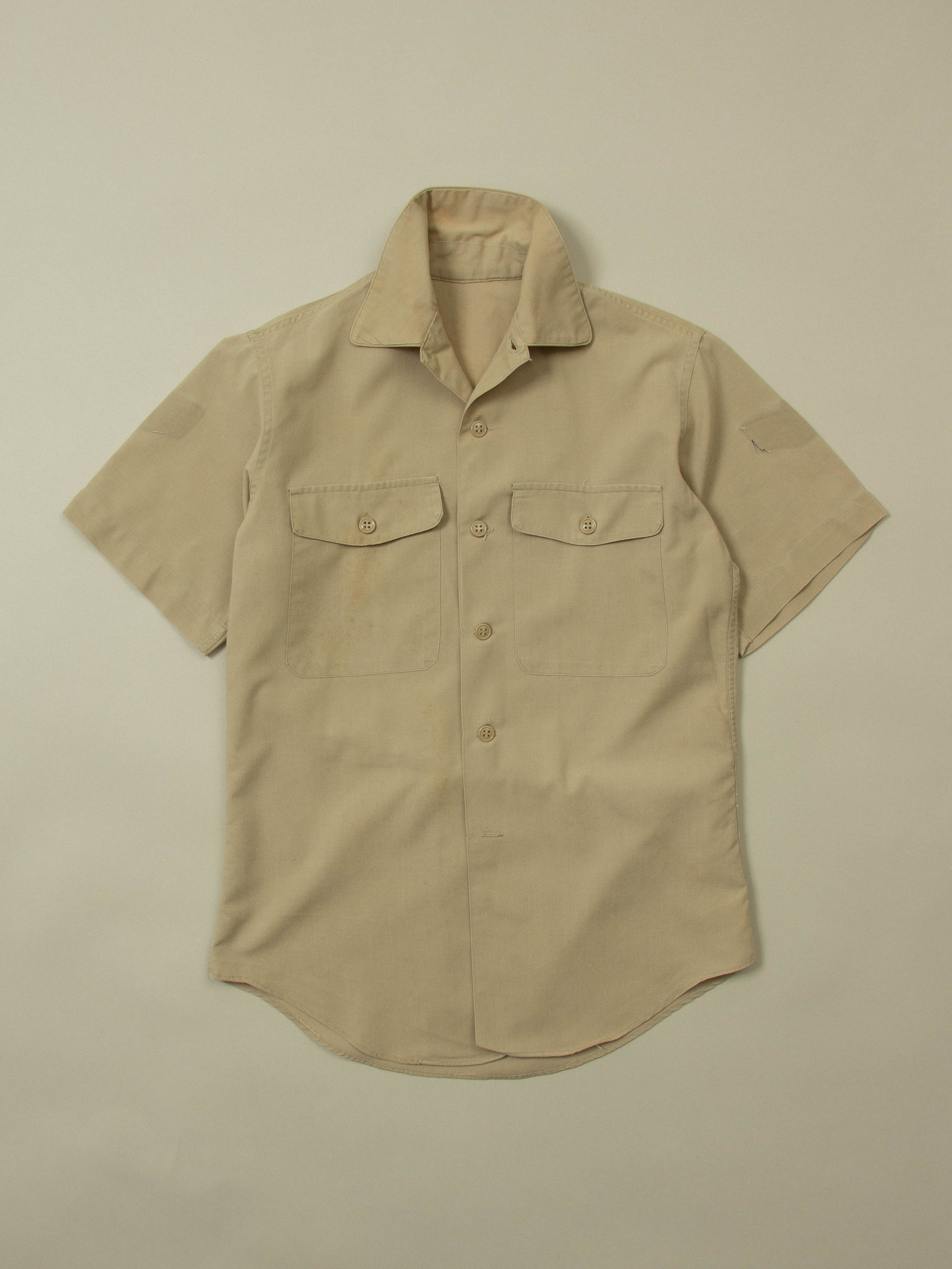 Vtg 1960s US Air Force Short Sleeve Officer Shirt (XS)