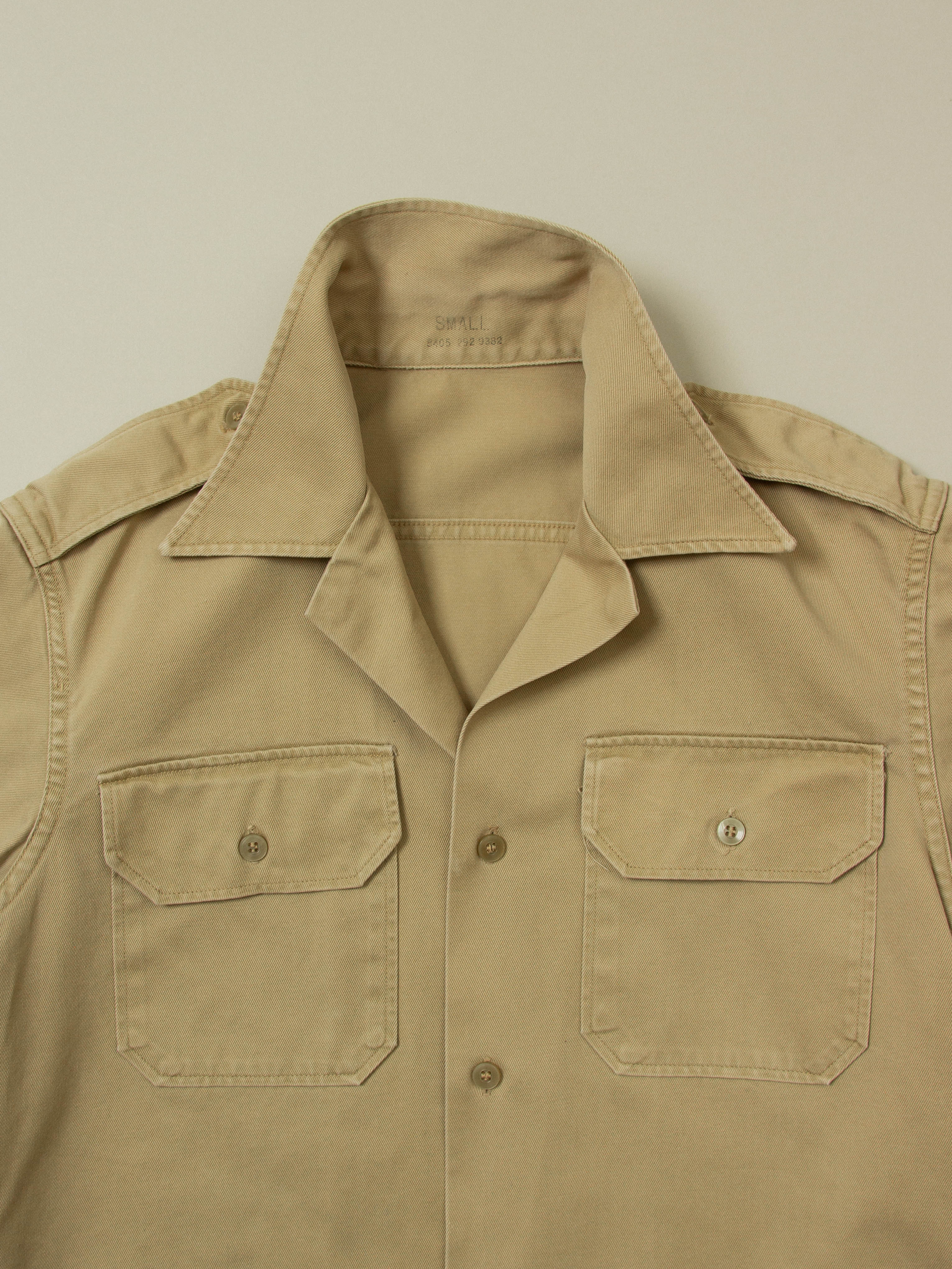Vtg 1960s US Army Khaki Officer Shirt (S) - Image 5