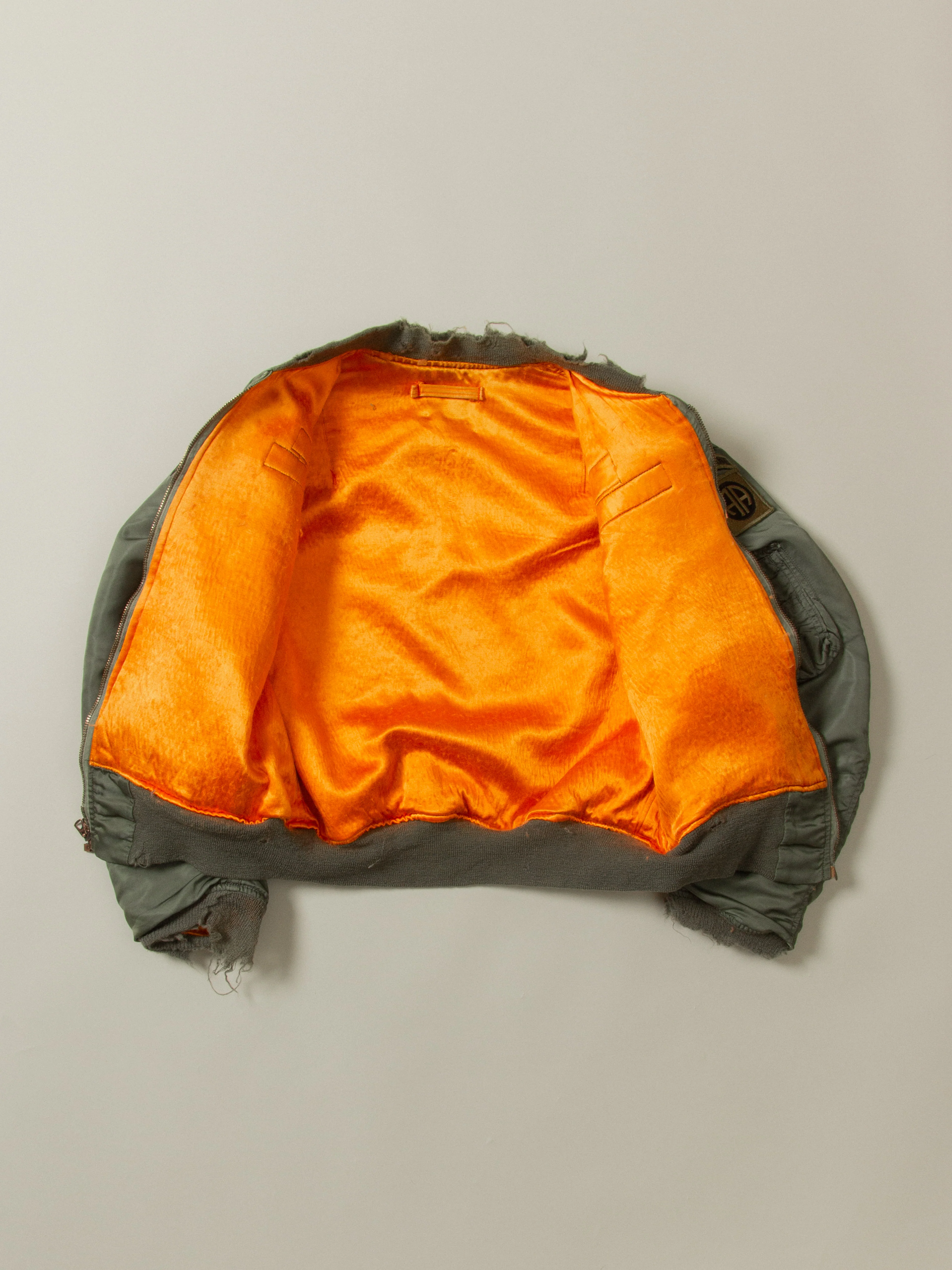 Vtg 1969 US Army L-2B Flight Jacket (S) - Image 2