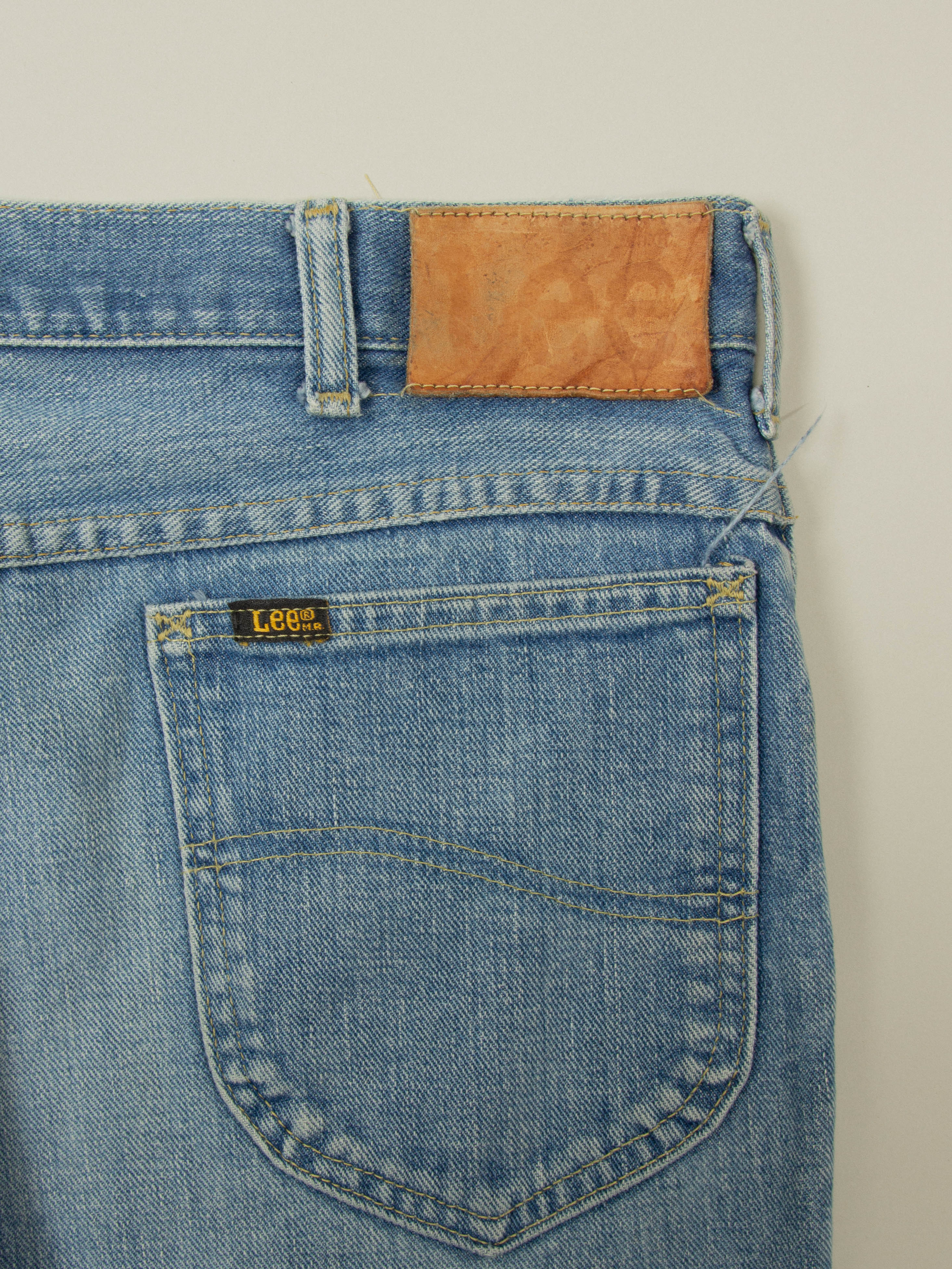Vtg 1970s Lee Bootcut Jeans - Made in USA (36x27) - Image 3