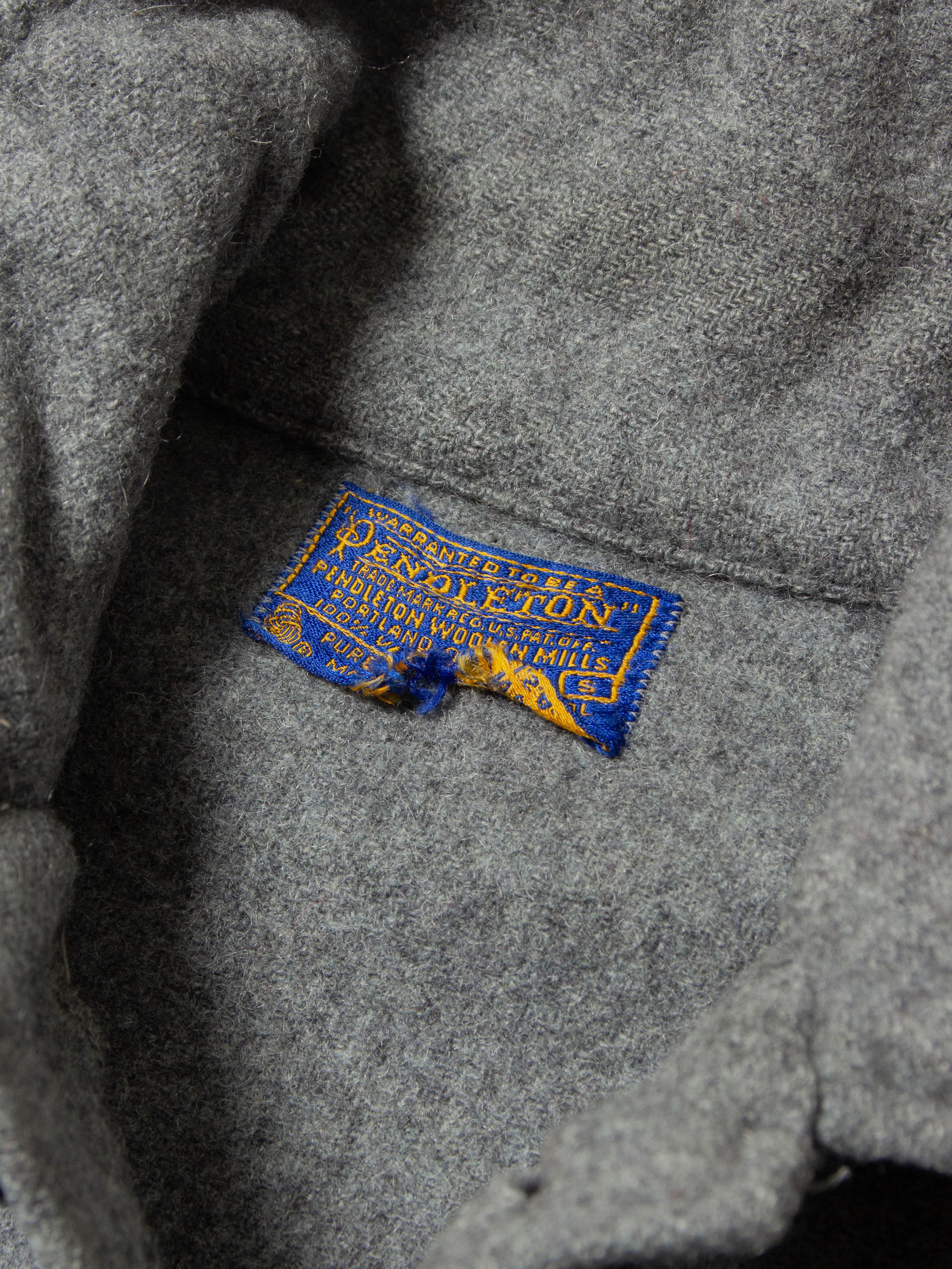 Vtg 1970s Pendleton Wool Shirt - Made in USA (S) - Image 3