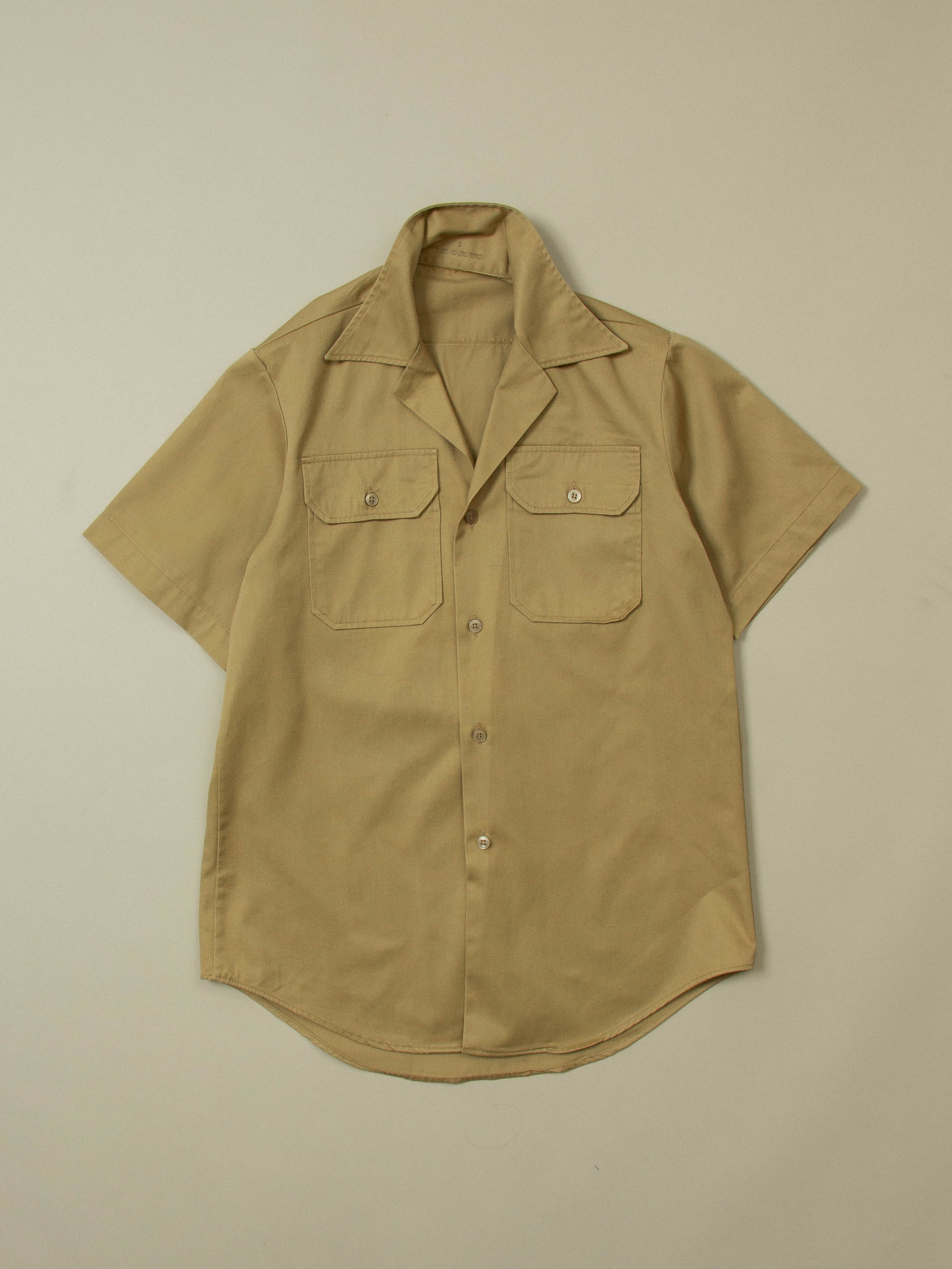 Vtg 1970s US Army Short Sleeve Officer Shirt (S)