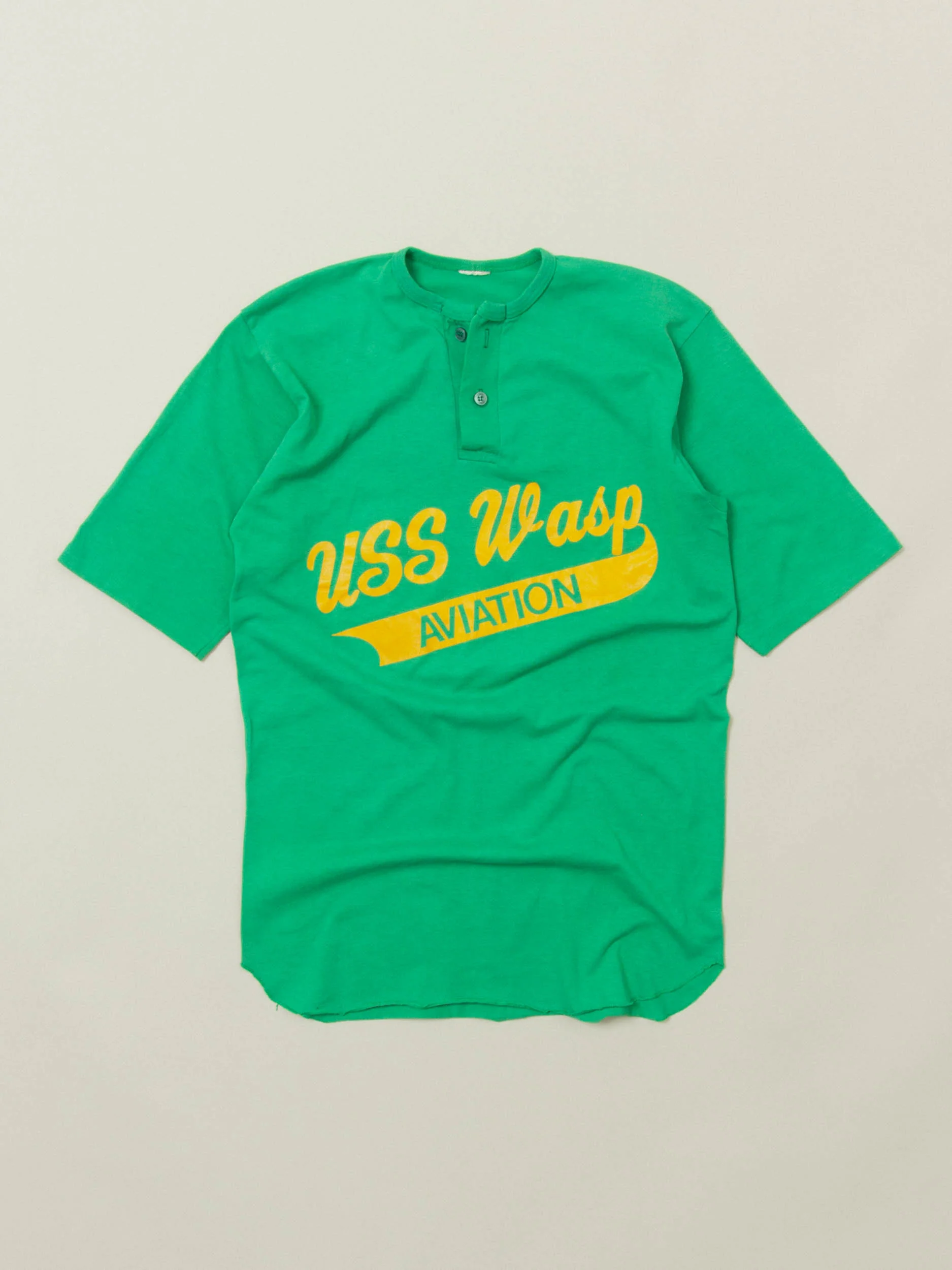 Vtg 1970s US Navy 'USS Wasp Aviation' Single Stitch Sports Tee (M)