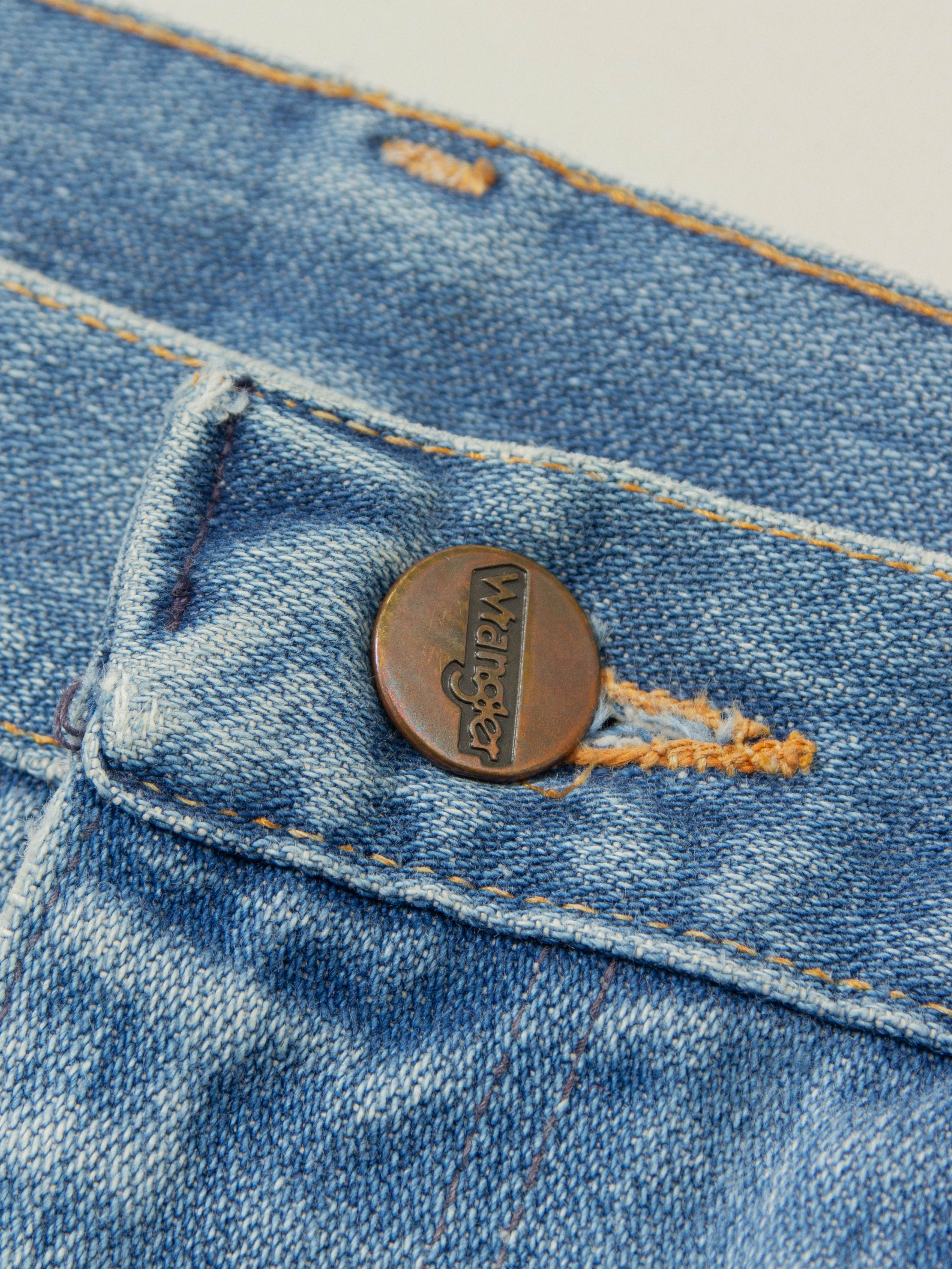 Vtg 1970s Wrangler Bootcut Jeans – Made in USA (34x31) - Image 4