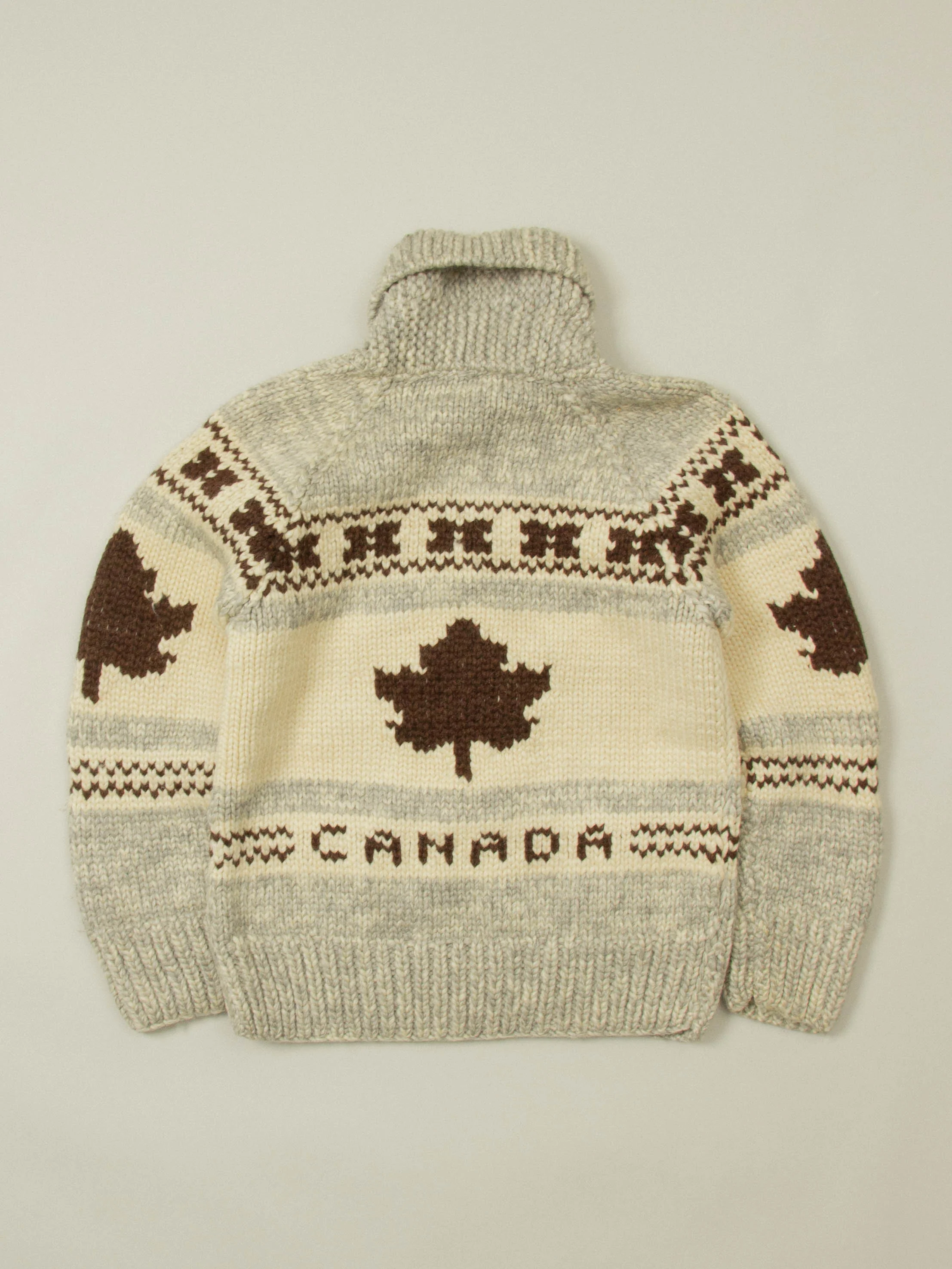 Vtg 1980s Cowichan Hand-Knitted Wool Sweater – Made in Canada (S) - Image 3