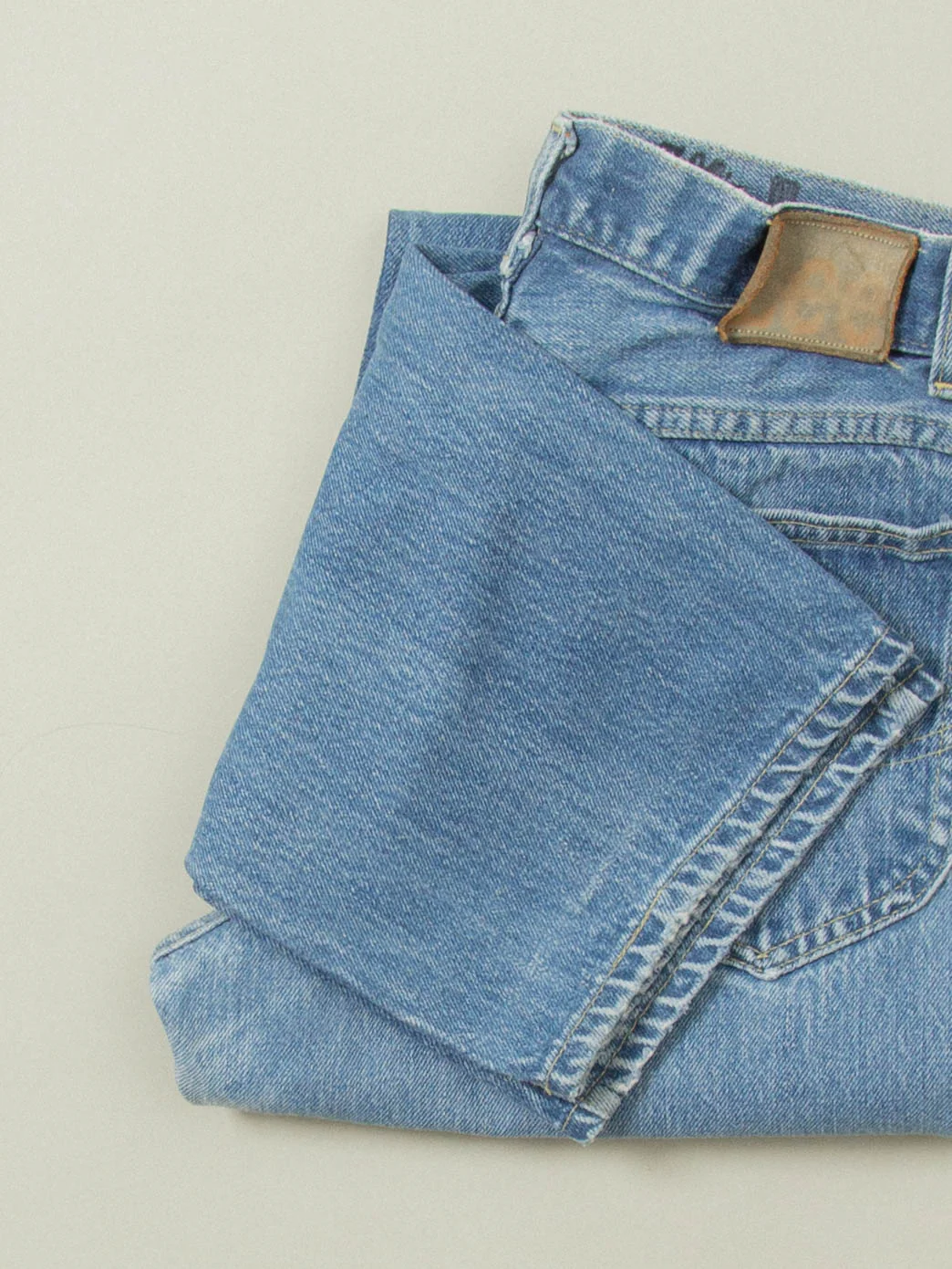 Vtg 1980s Lee Riders Jeans - Made in USA (27x32) - Image 6