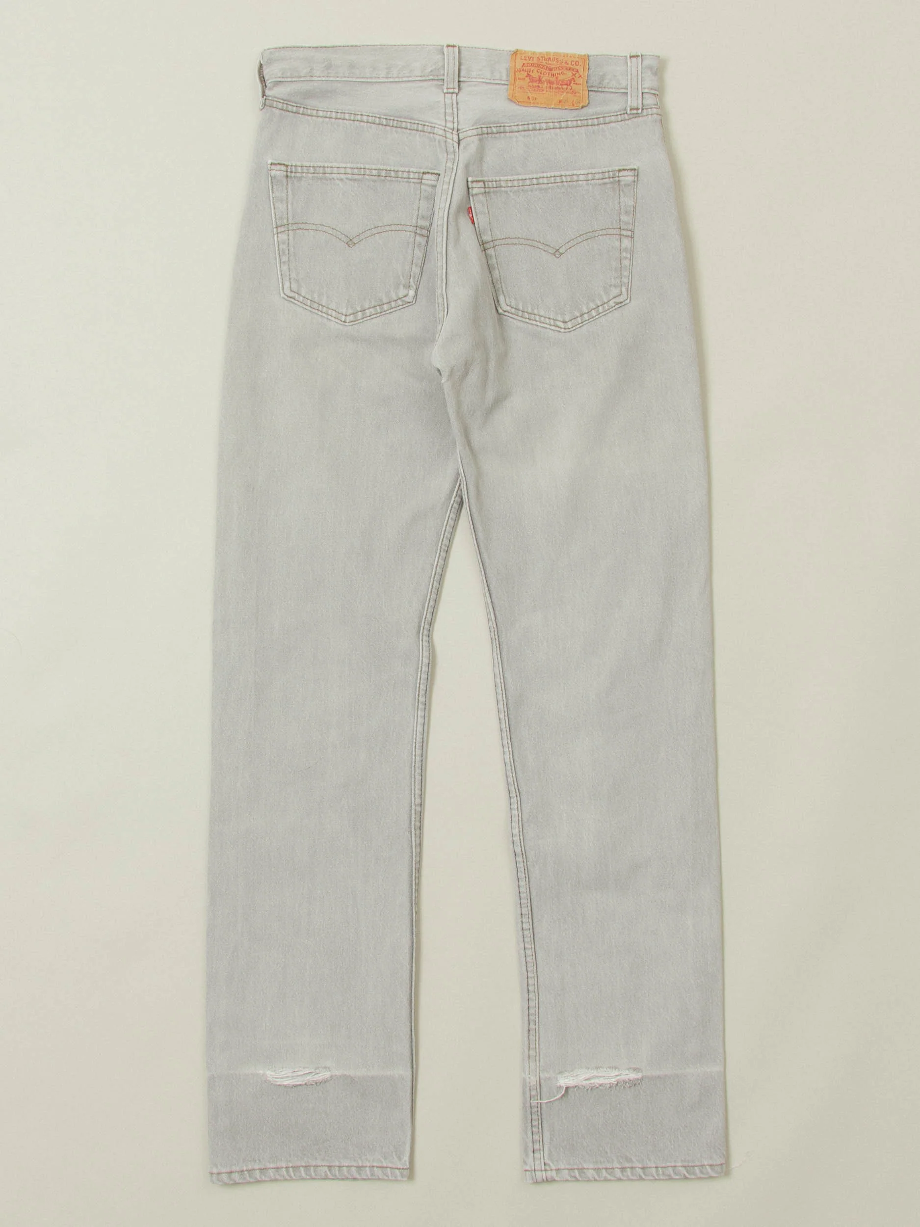 Vtg 1980s Levi's 501 Jeans – Made in USA (30x33) - Image 2