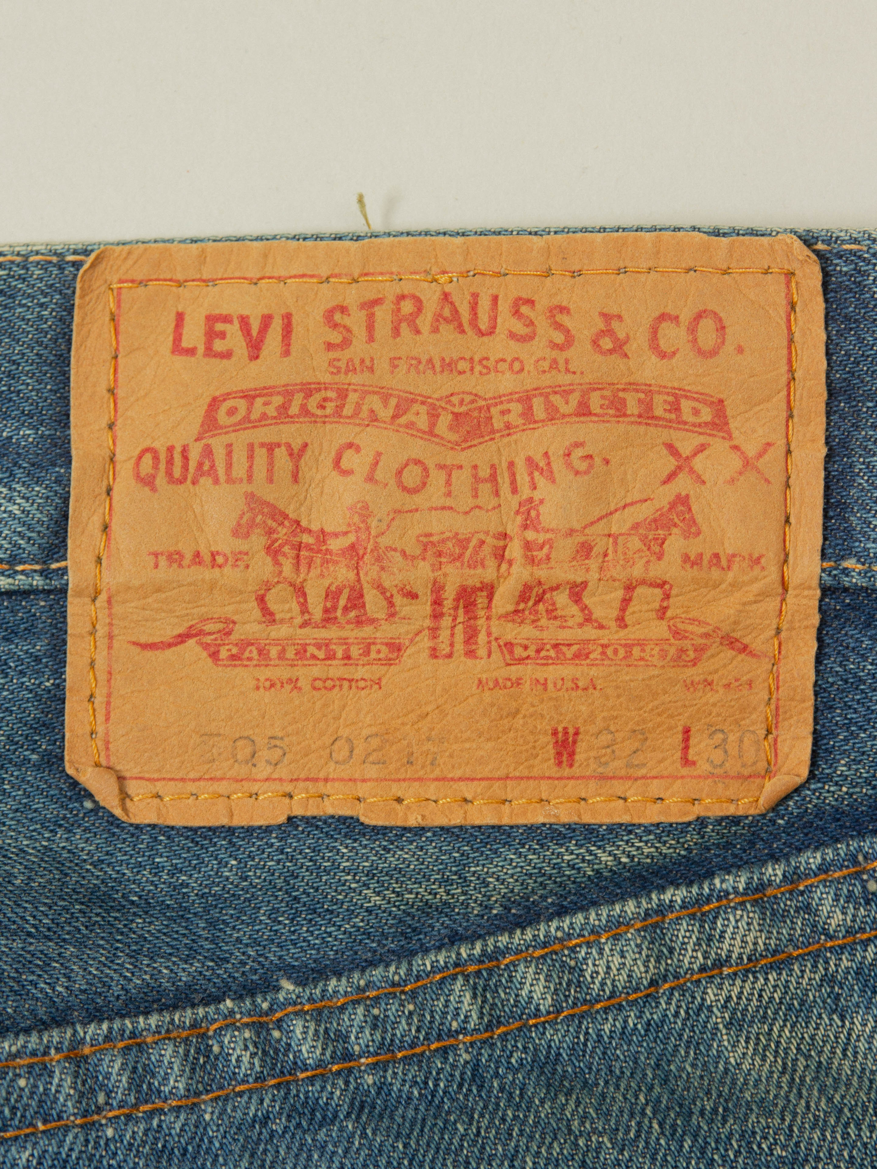 Vtg 1980s Levi's 505 - Made in USA (32x30) - Image 3