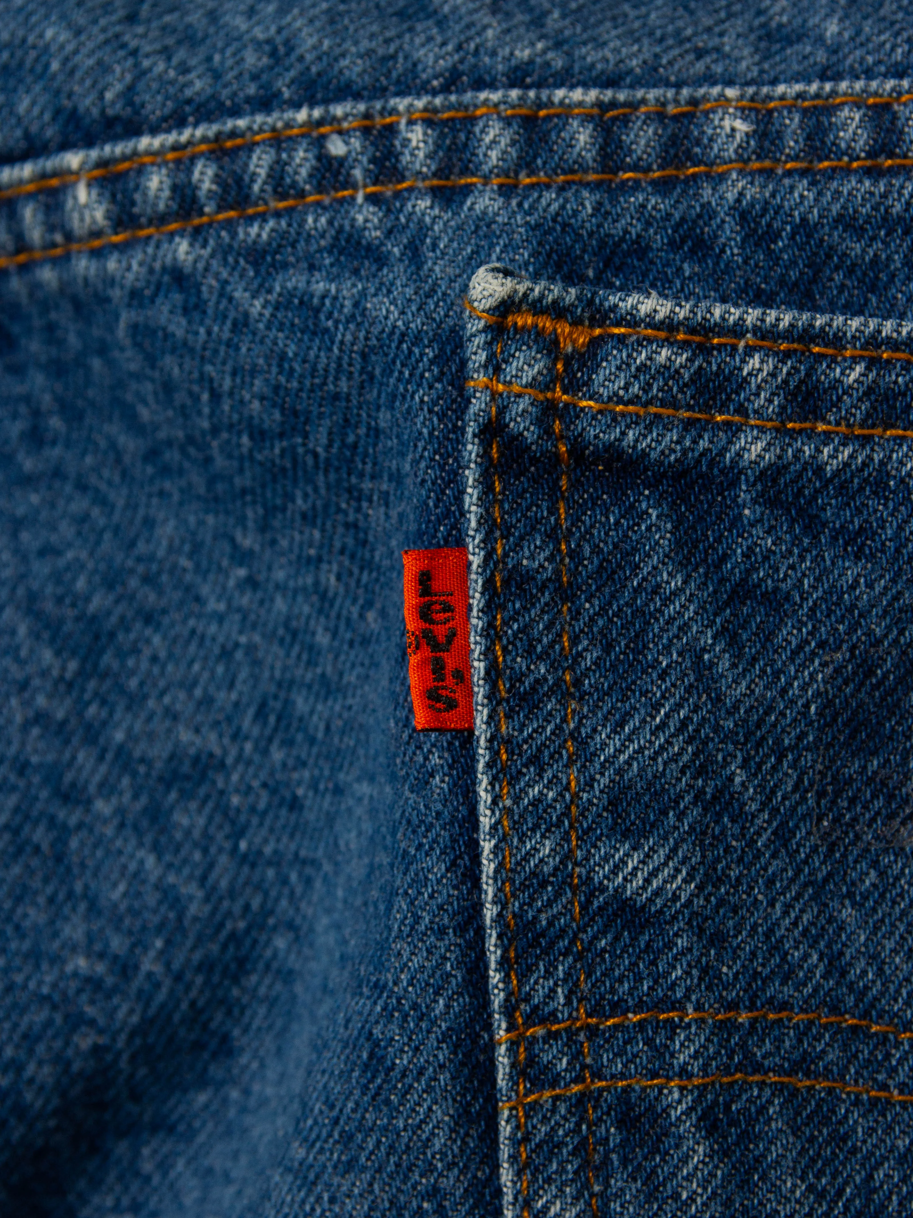 Vtg 1980s Levi's 505 Orange Tab Jeans - Made in USA (44x30) - Image 2