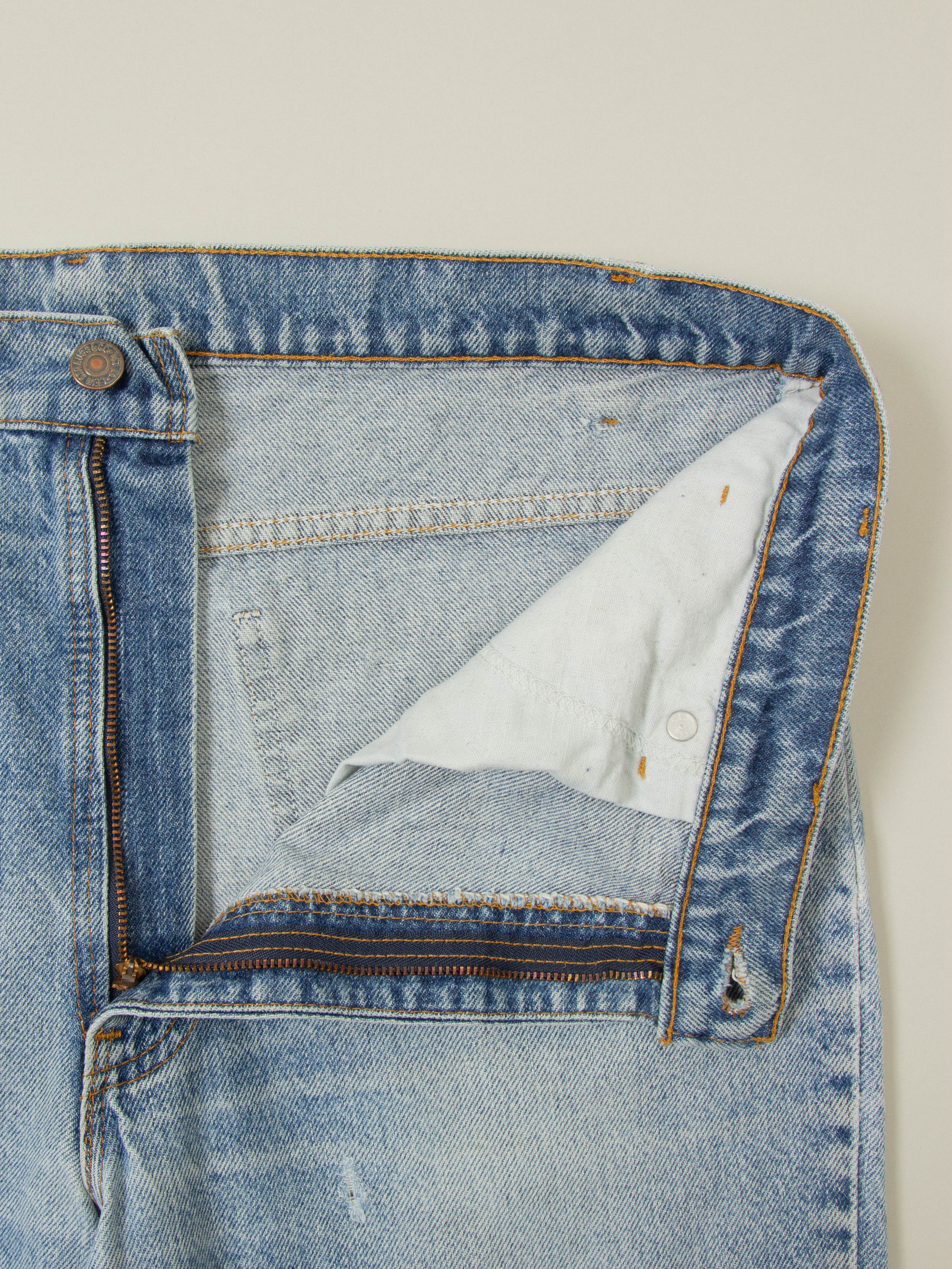 Vtg 1980s Levi's 517 Jeans - Made in USA (38x32) - Image 5