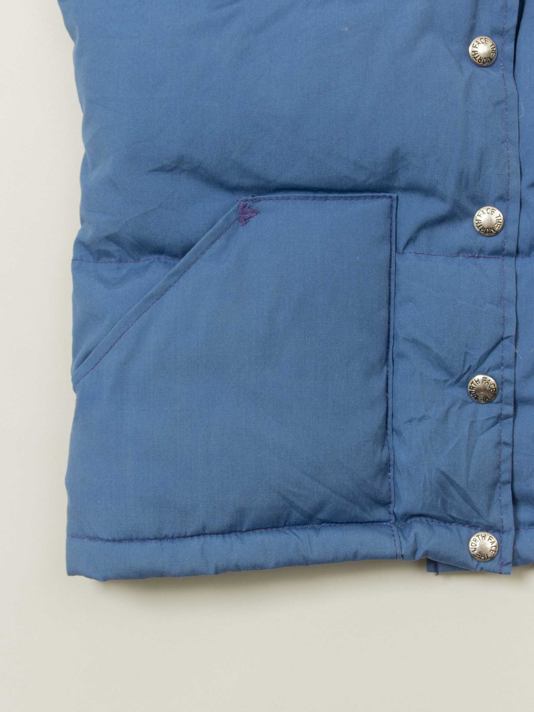 Vtg 1980s The North Face Down Vest – Made in USA (Women's S) - Image 3