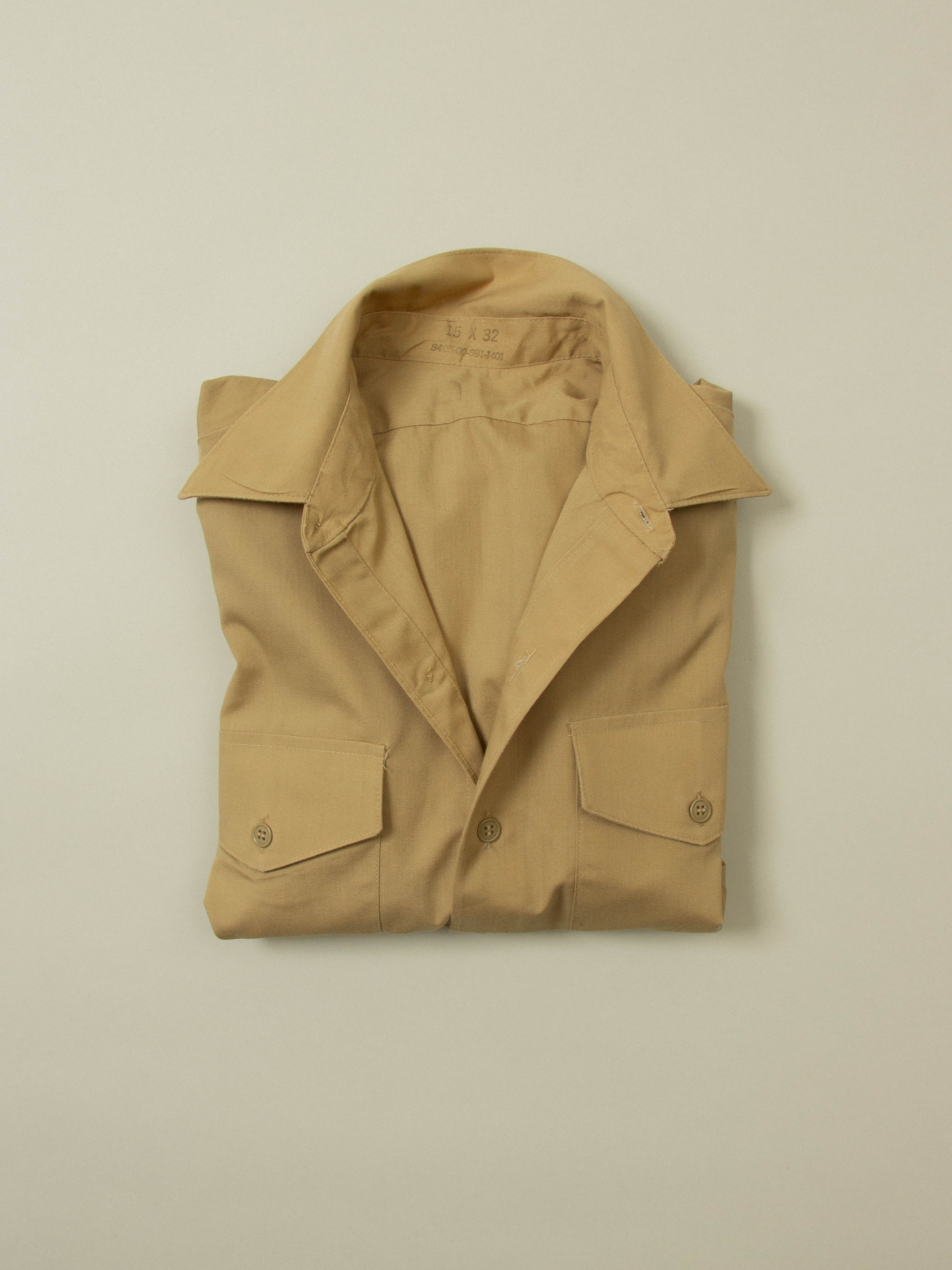 Vtg 1980s US Army Khaki Shirt (S/M) - Image 6