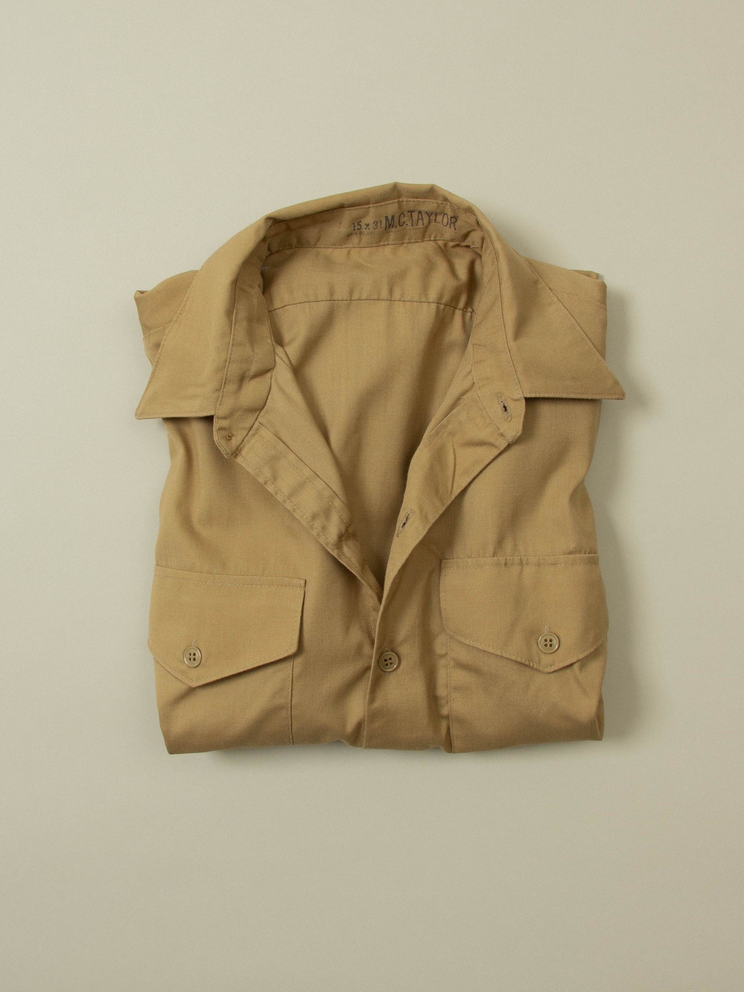 Vtg 1980s US Army Khaki Shirt (S/M) - Image 6