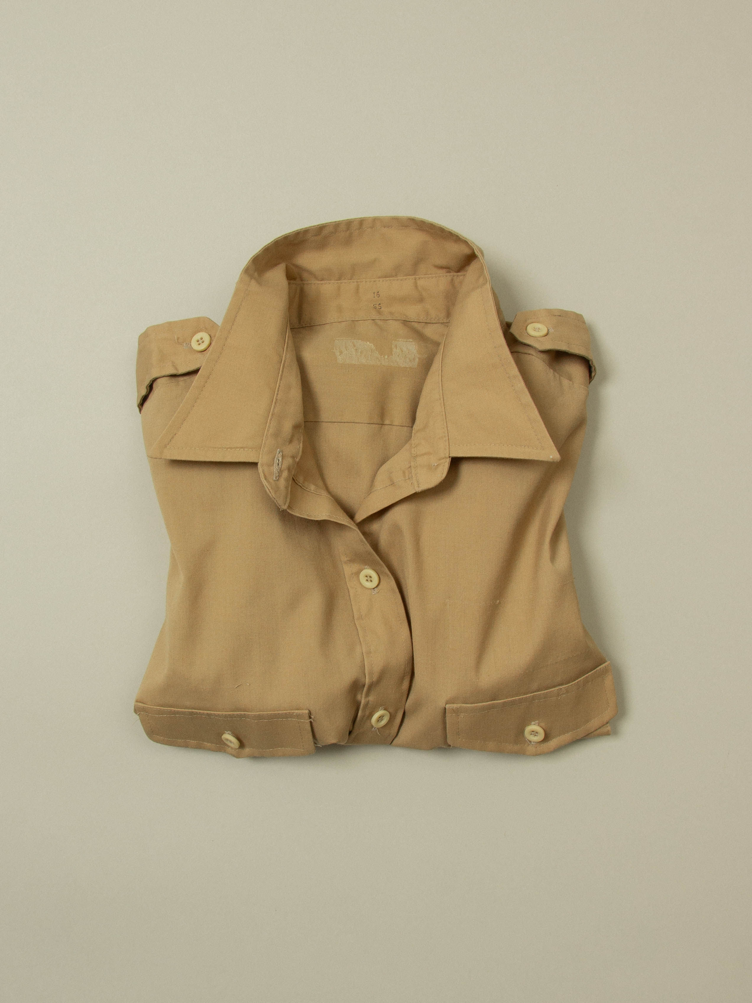 Vtg 1980s US Army Short Sleeve Officer Shirt (Women's S) - Image 6