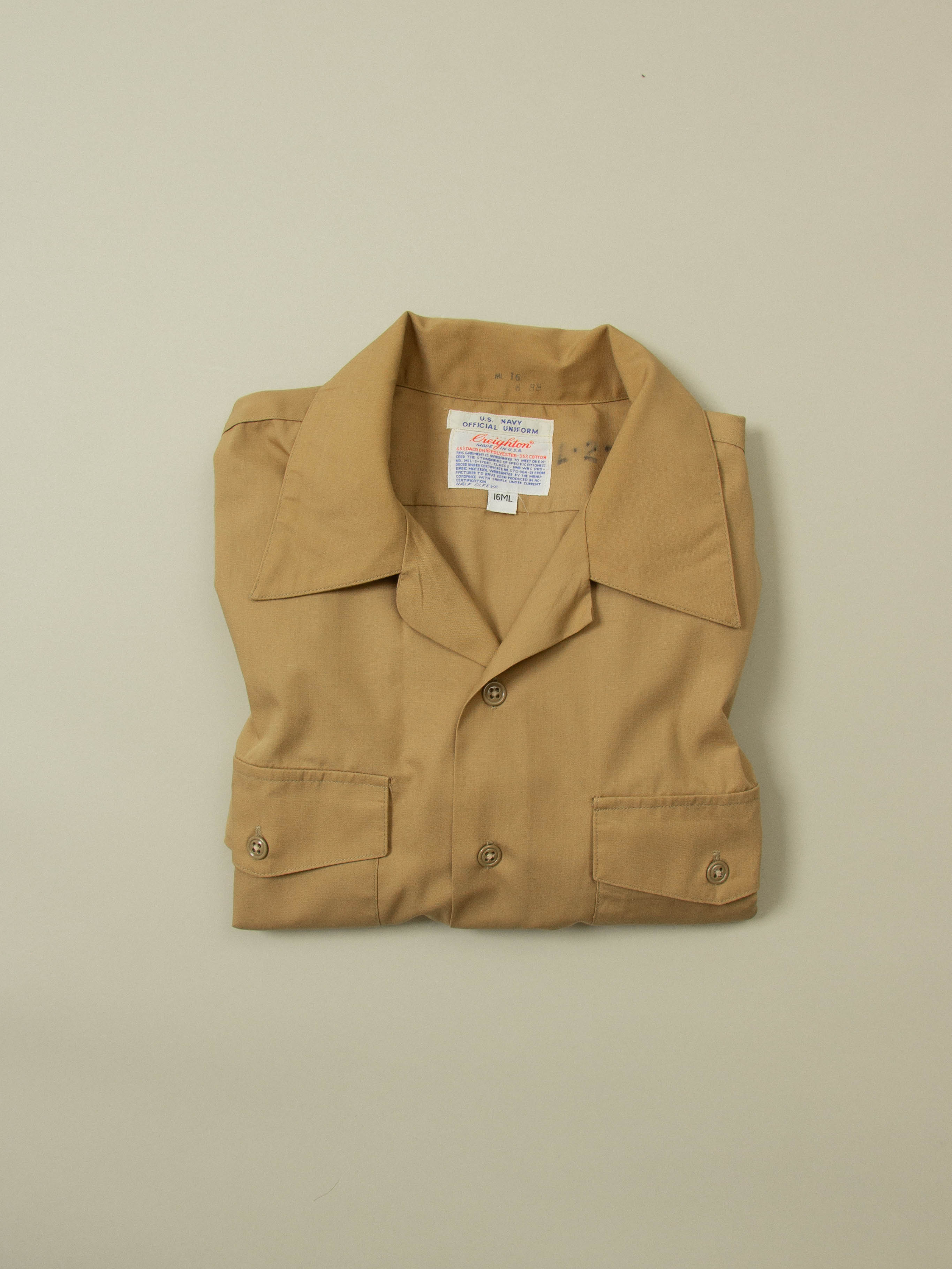 Vtg 1980s US Navy Short Sleeve Officer Shirt (M) - Image 3