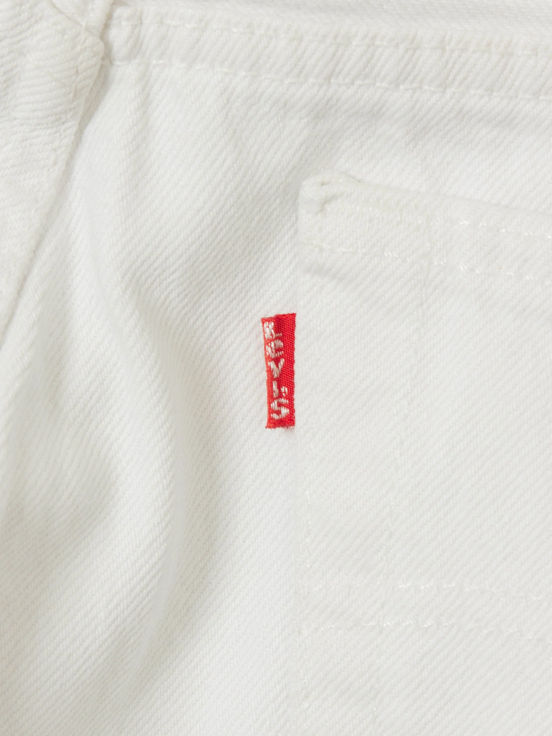Vtg 1980s White Levi's 501 Jeans – Made in USA (34x31) - Image 7