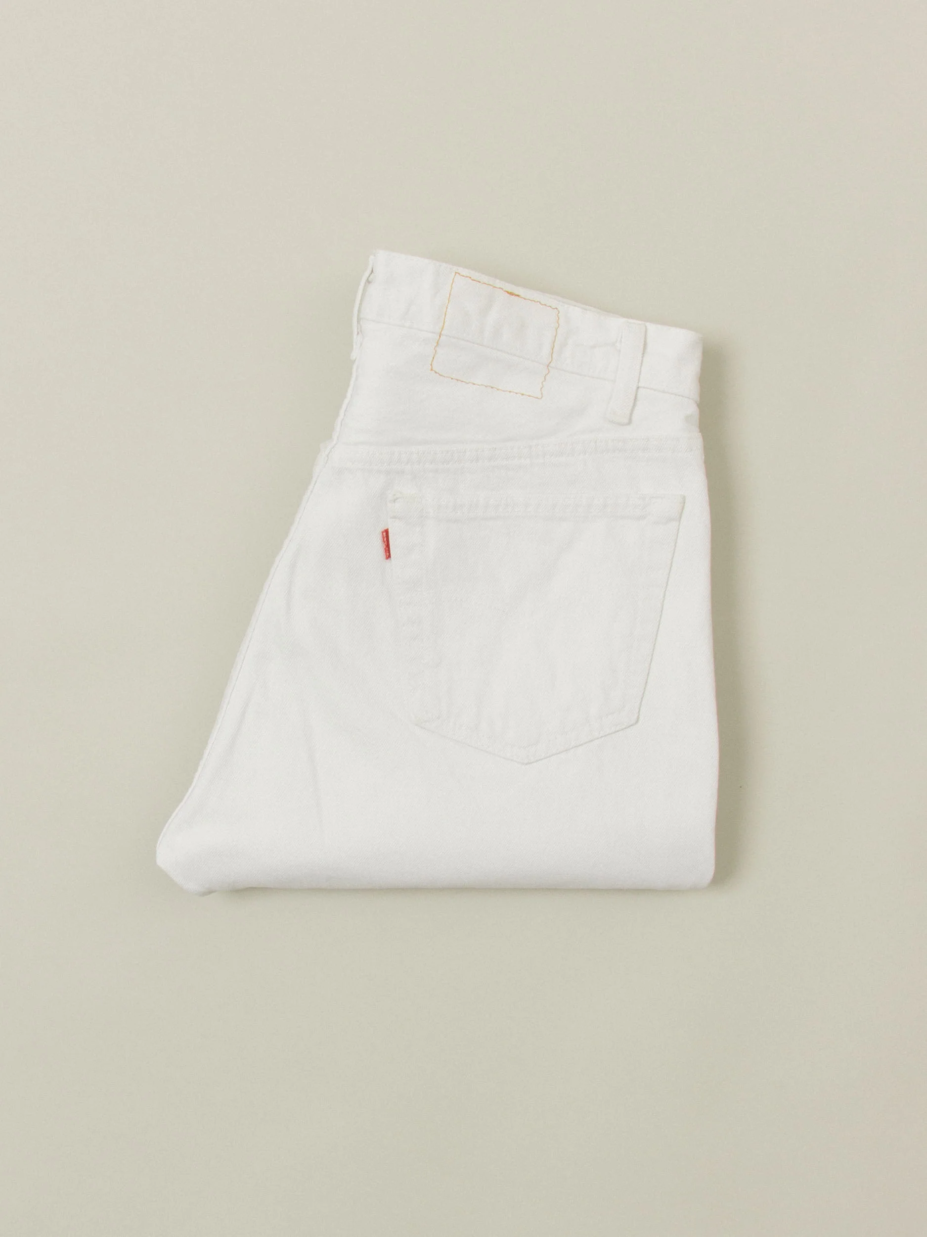 Vtg 1980s White Levi's 501 Jeans – Made in USA (34x31) - Image 8