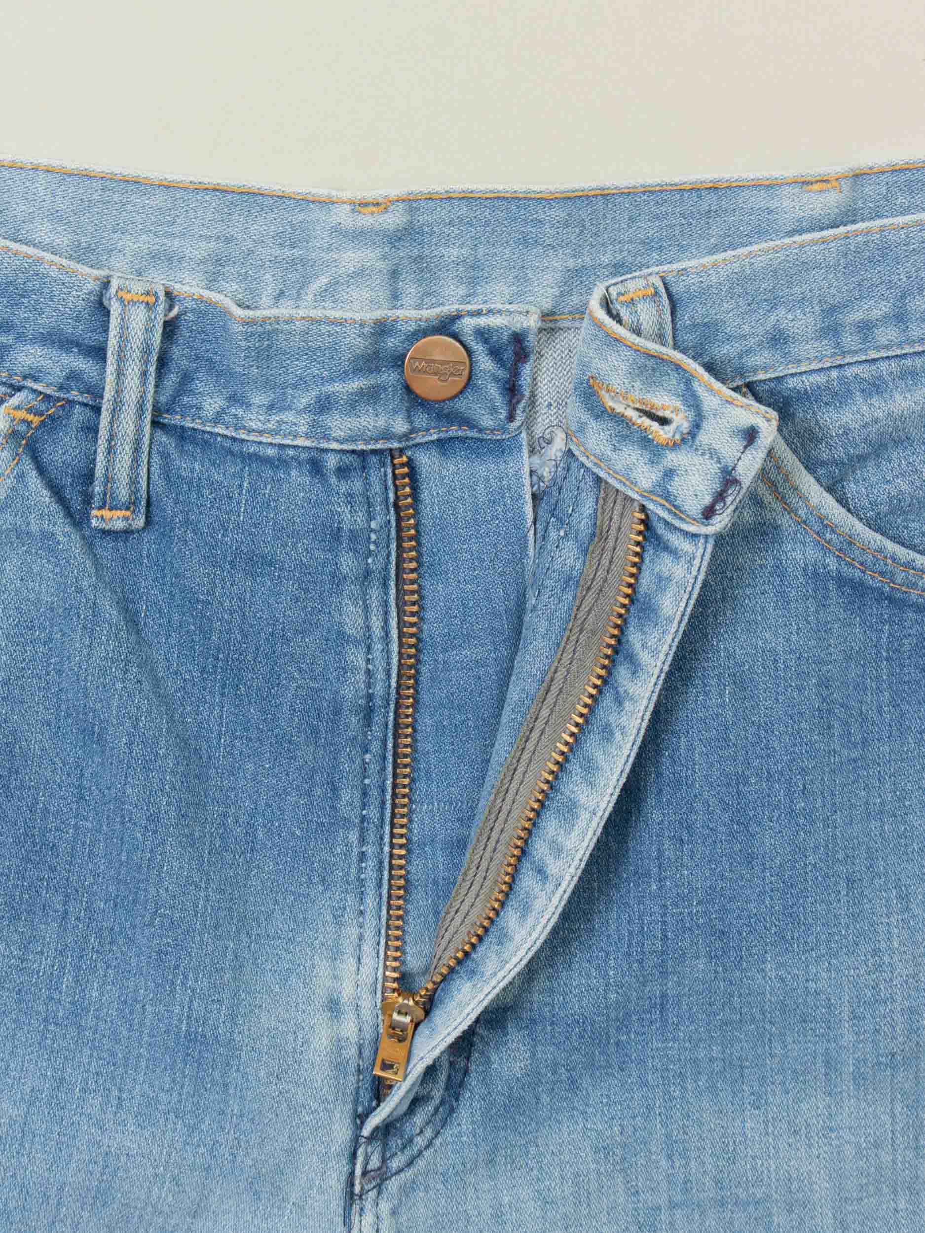Vtg 1980s Wrangler Bootcut Jeans - Made in USA (34x29) - Image 3