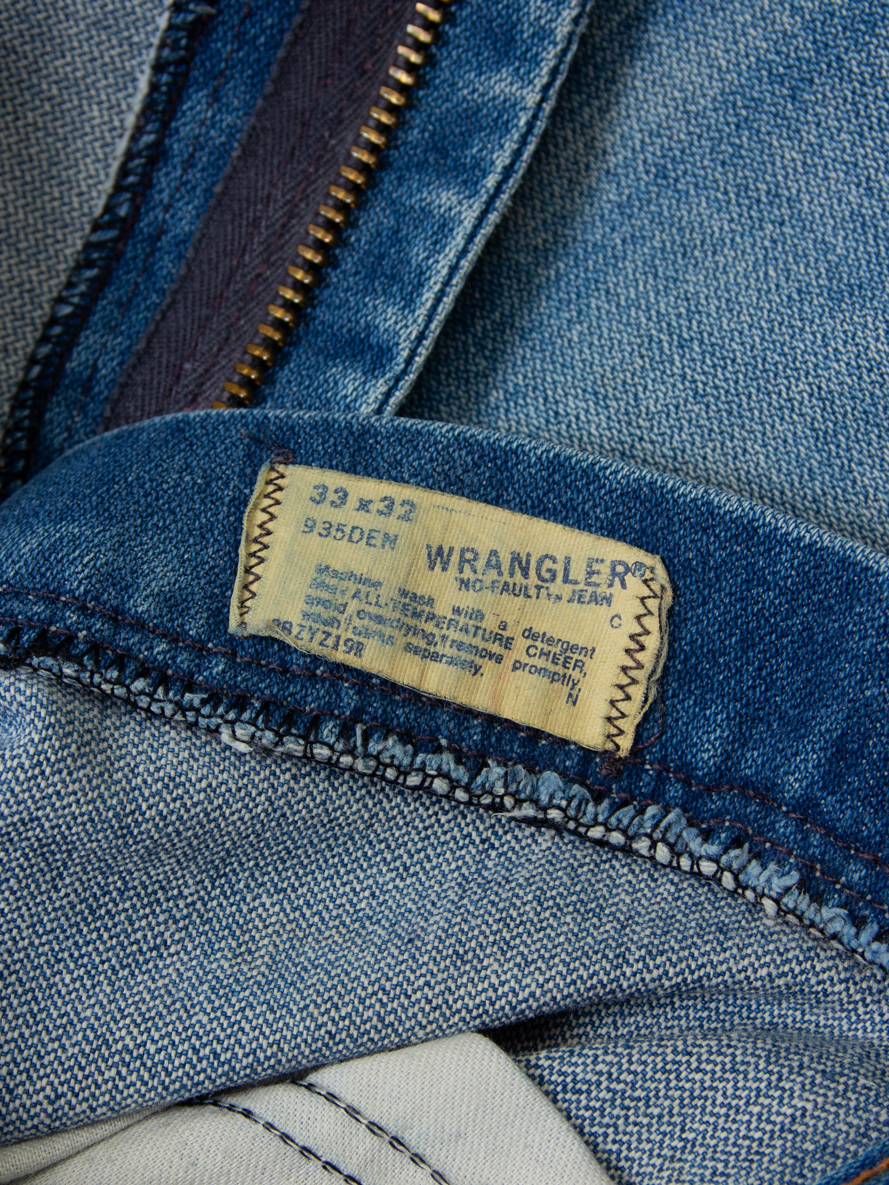 Vtg 1980s Wrangler Bootcut Jeans - Made in USA (34x31) - Image 4