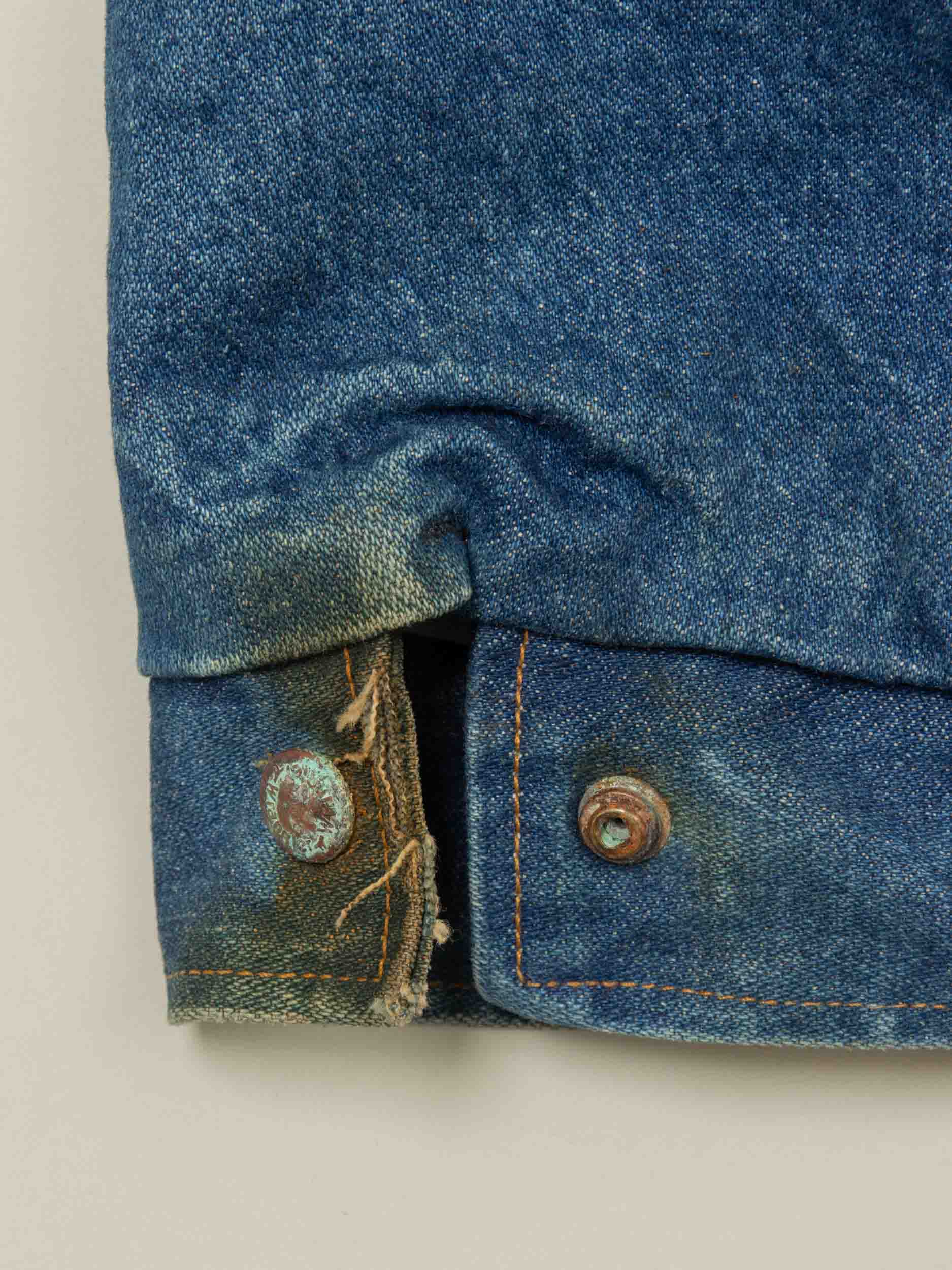 Vtg 1980s Wrangler Sherpa Denim Jacket – Made in USA (L) - Image 7