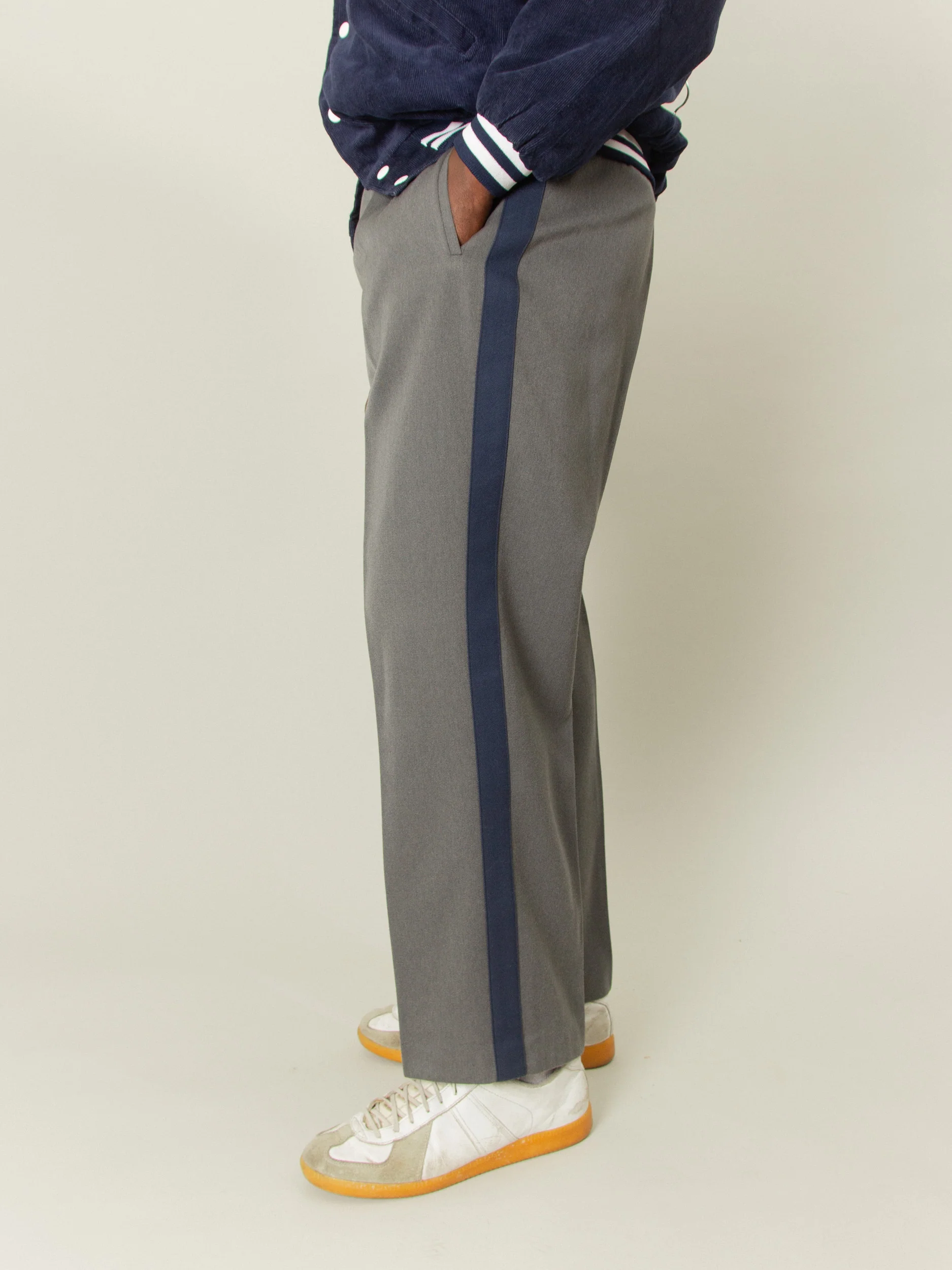 Vtg 1990s Czech Army Trousers - Image 2