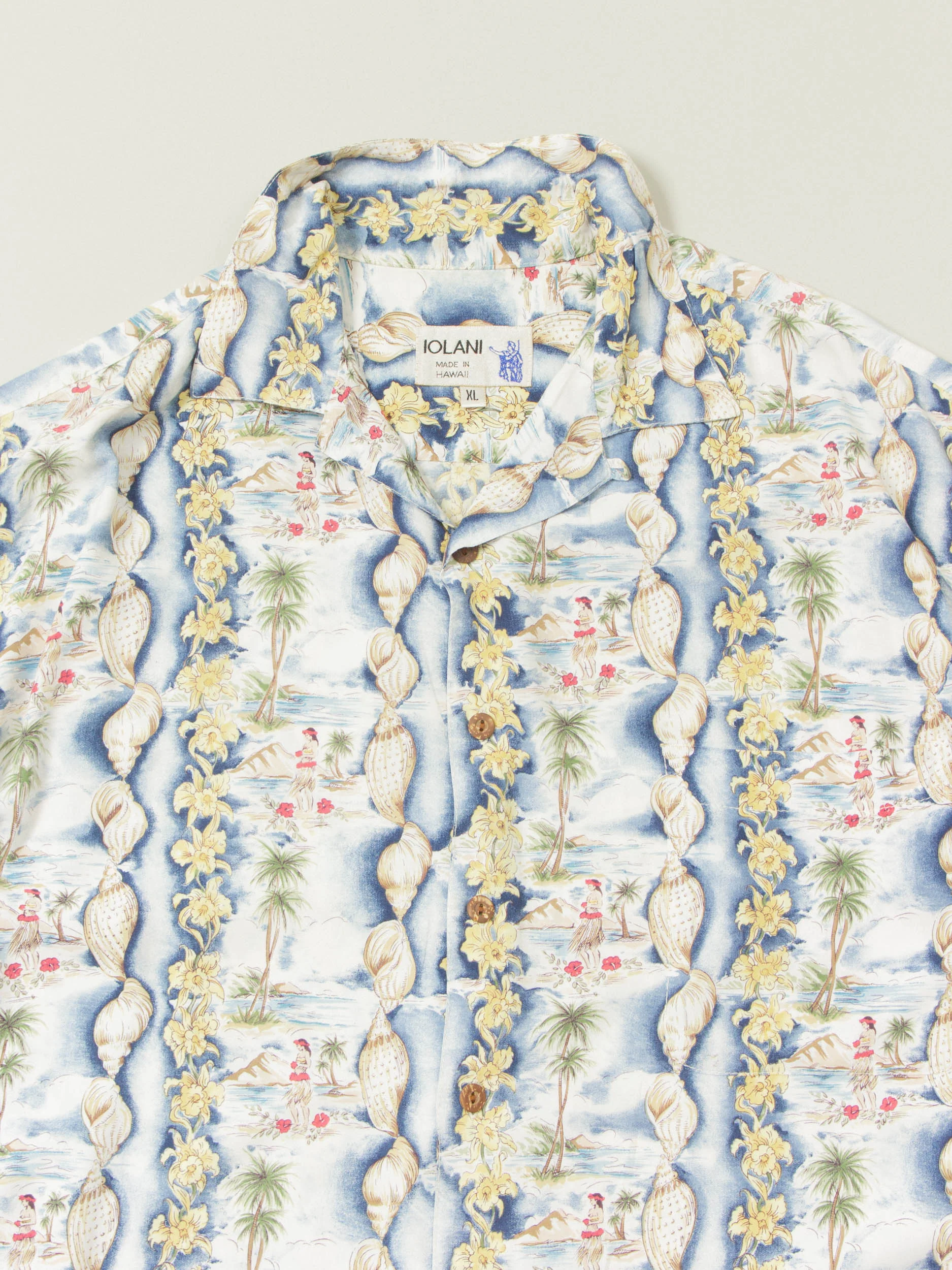 Vtg 1990s Hawaiian Shirt - Made in Hawaii (L) - Image 3