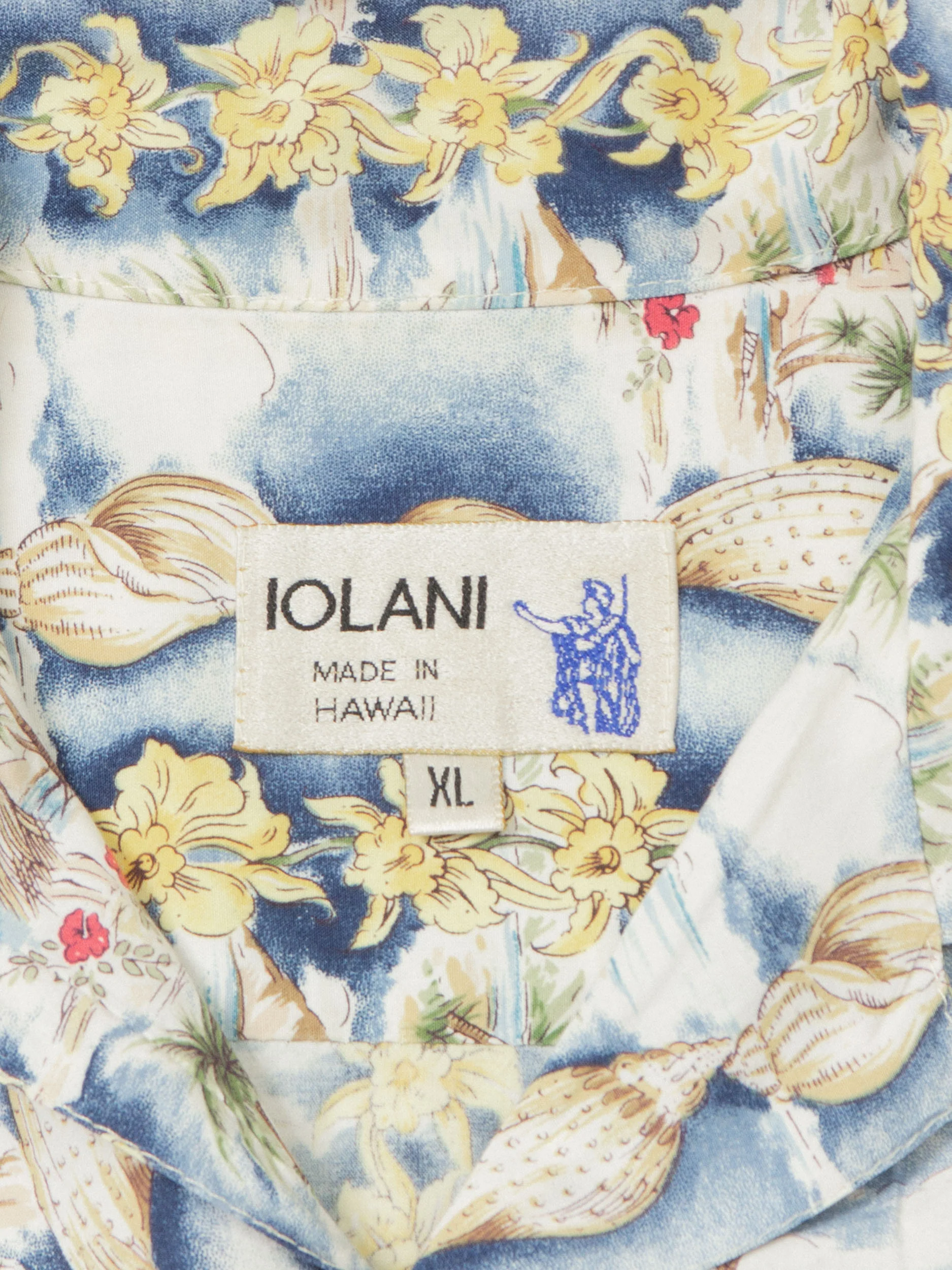 Vtg 1990s Hawaiian Shirt - Made in Hawaii (L) - Image 4