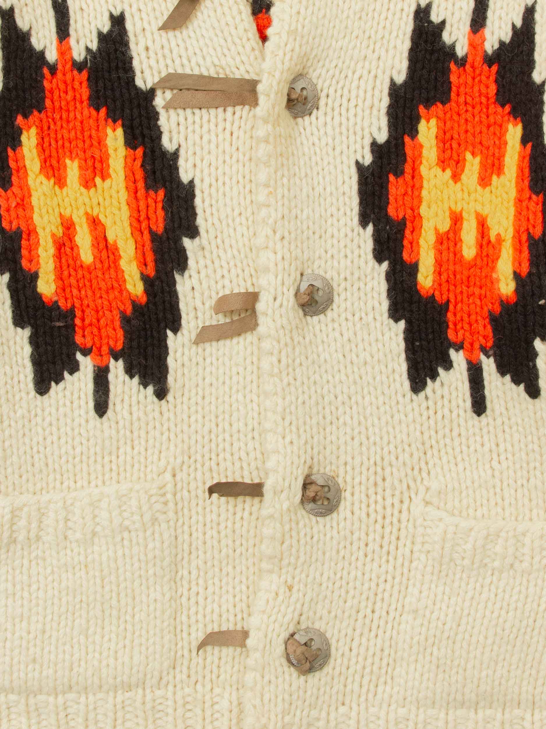 Vtg 1990s Heavy Wool Knit Cowichan Cardigan (L) - Image 4
