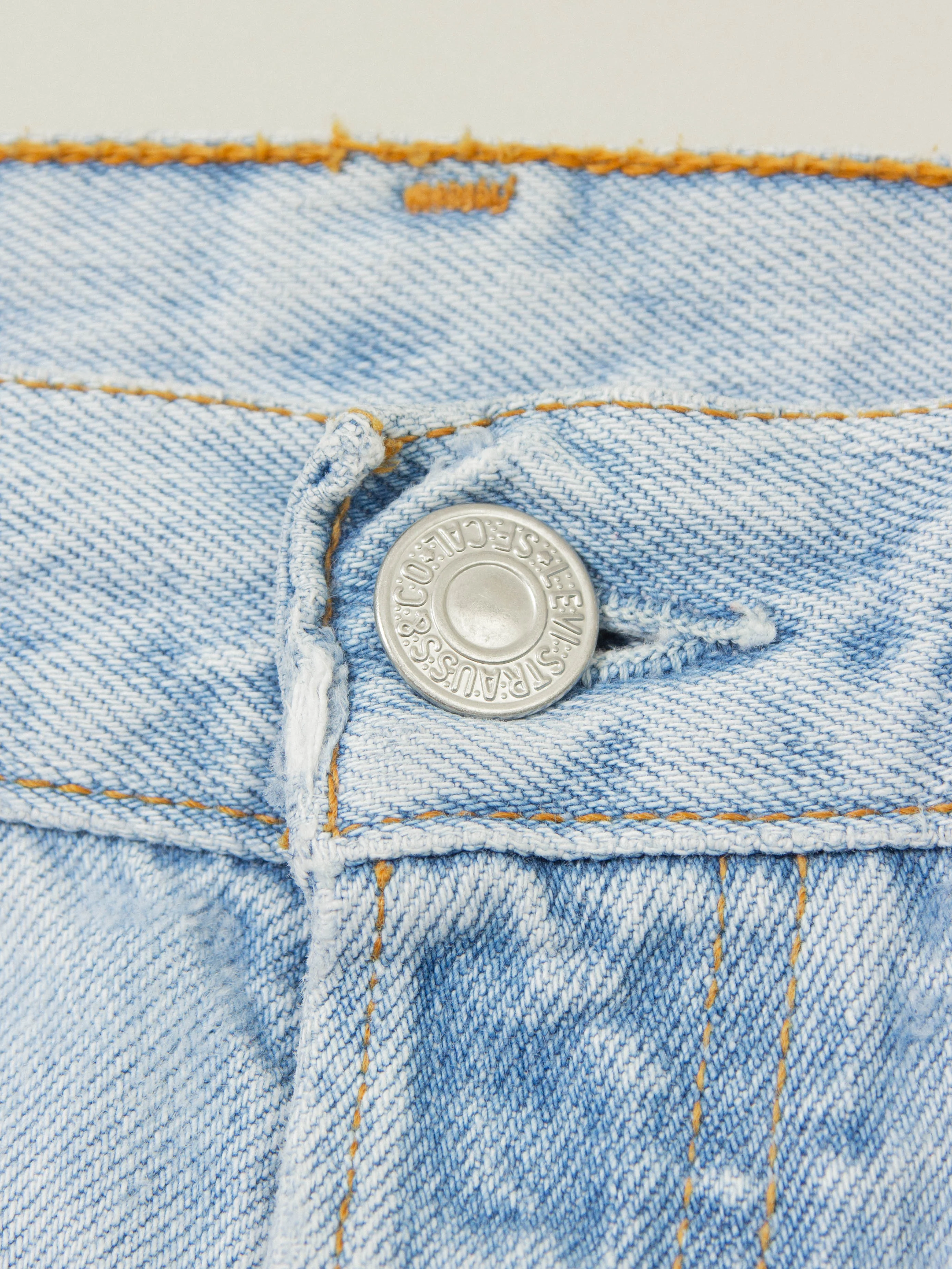 Vtg 1990s Levi's 501 Jeans (28x29) - Image 5