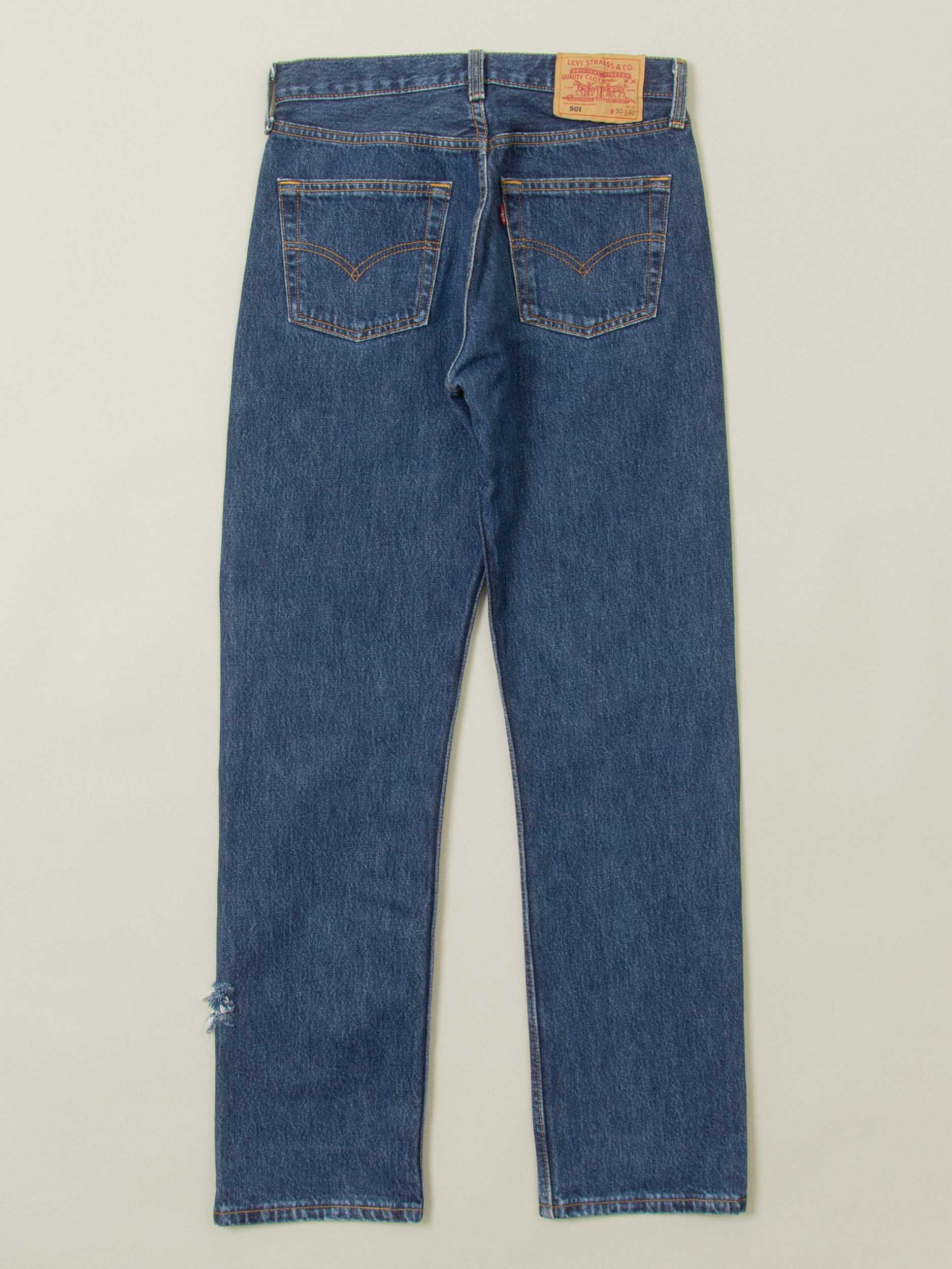 Vtg 1990s Levi's 501 Jeans (28x32) - Image 2