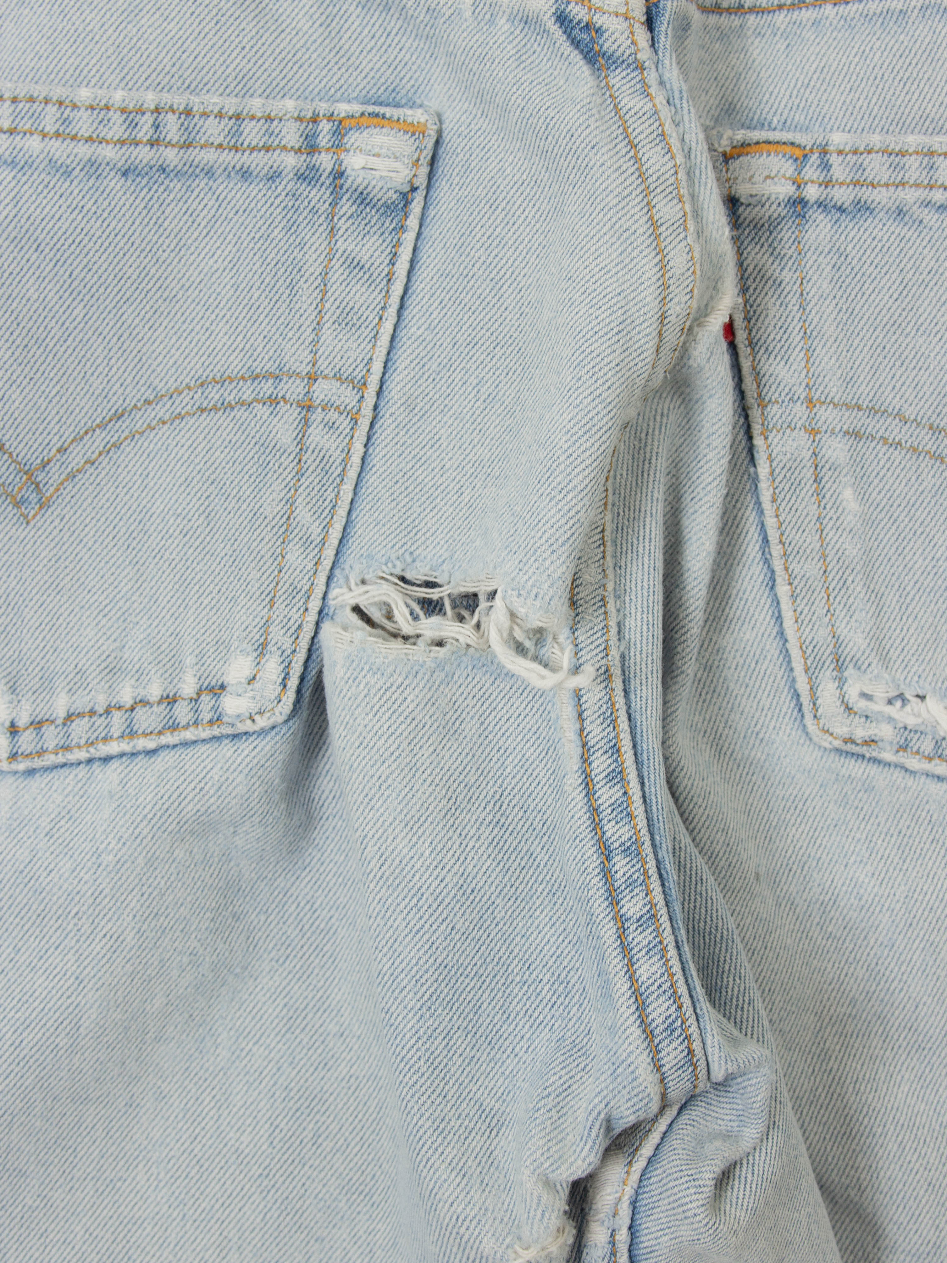 Vtg 1990s Levi's 501 Jeans (30x33) - Image 9