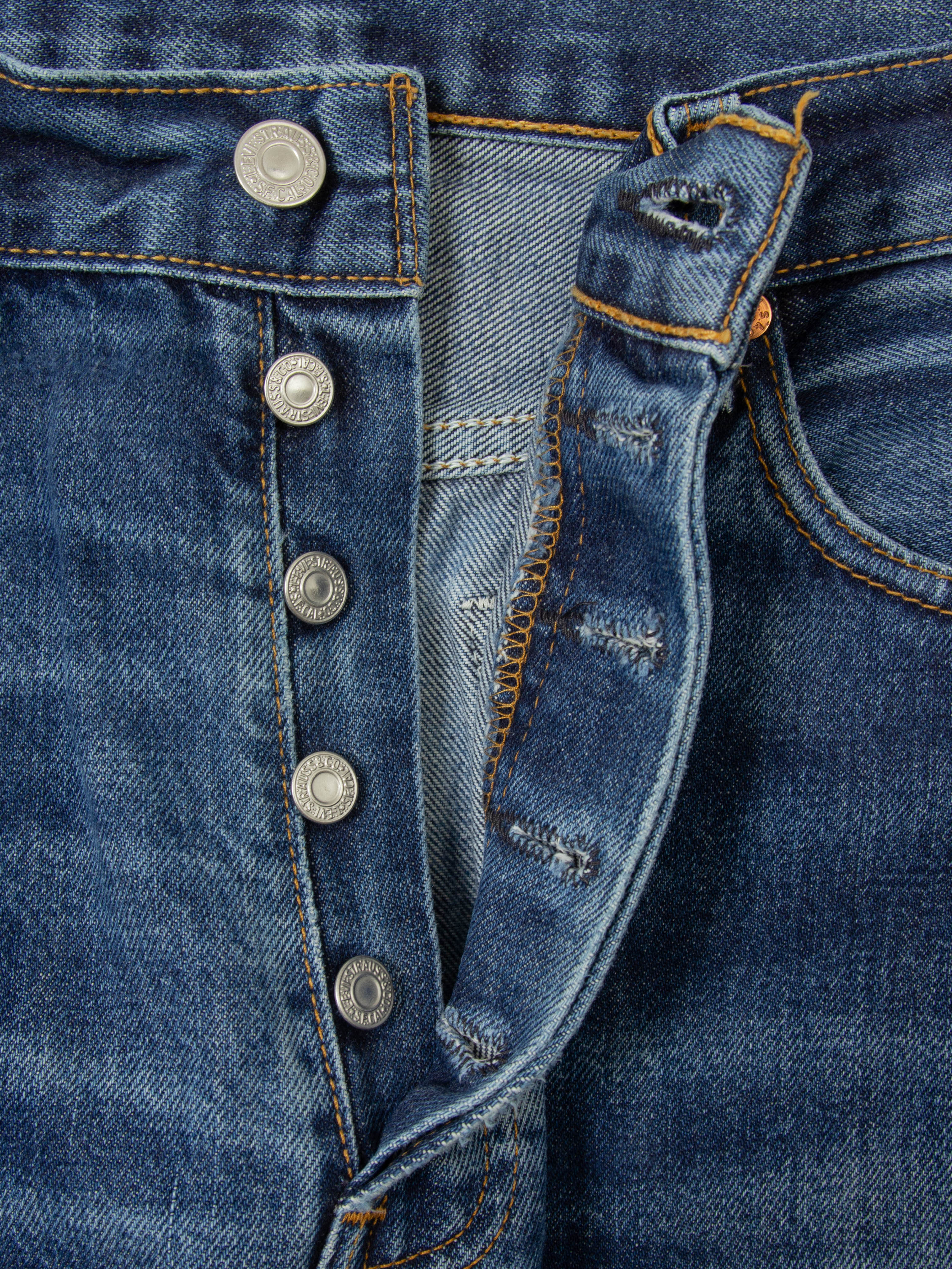 Vtg 1990s Levi's 501 Jeans (32x28) - Image 4
