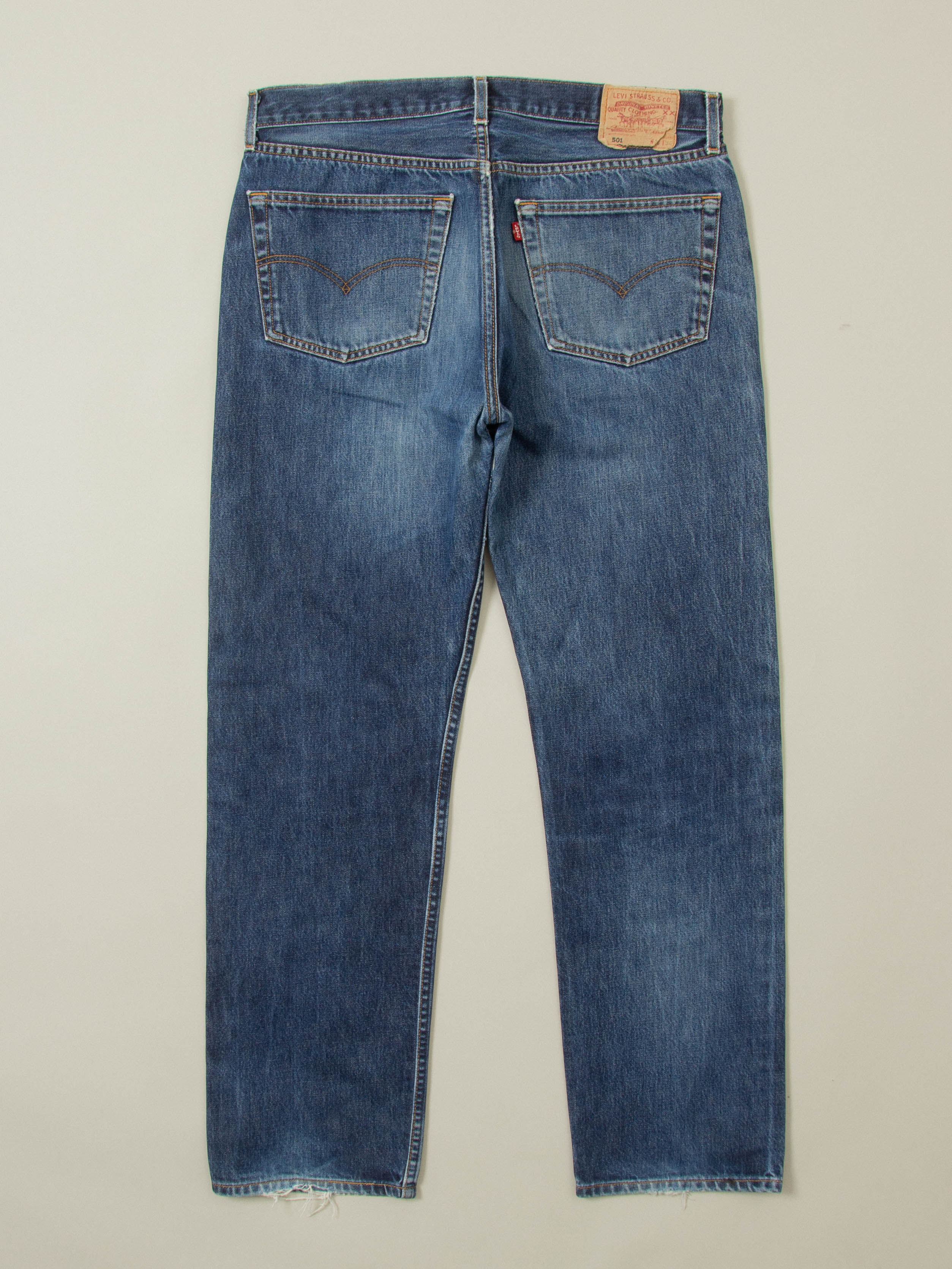 Vtg 1990s Levi's 501 Jeans (36x33) - Image 2
