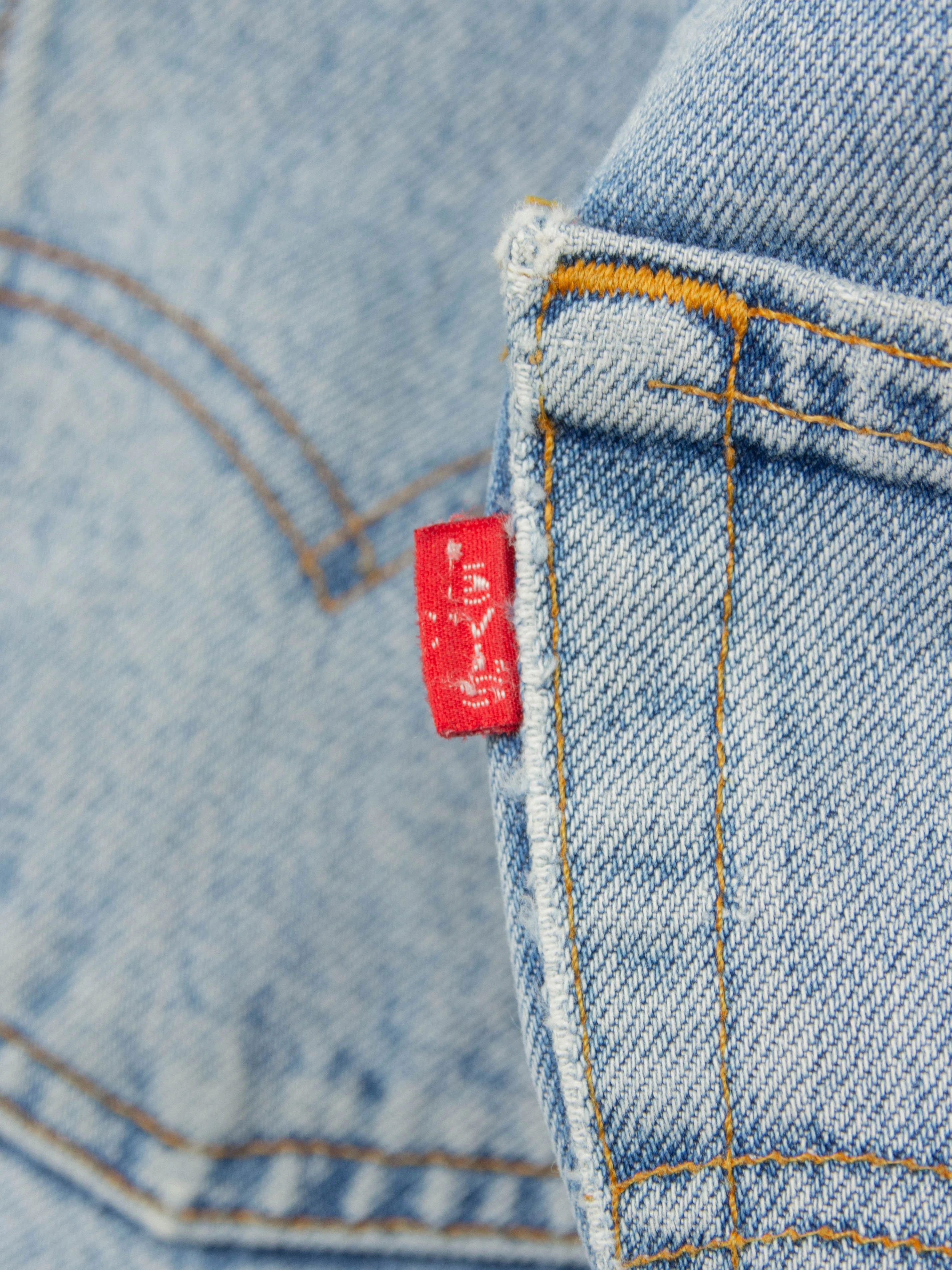 Vtg 1990s Levi's 501 Jeans - Made in France (34x30) - Image 5