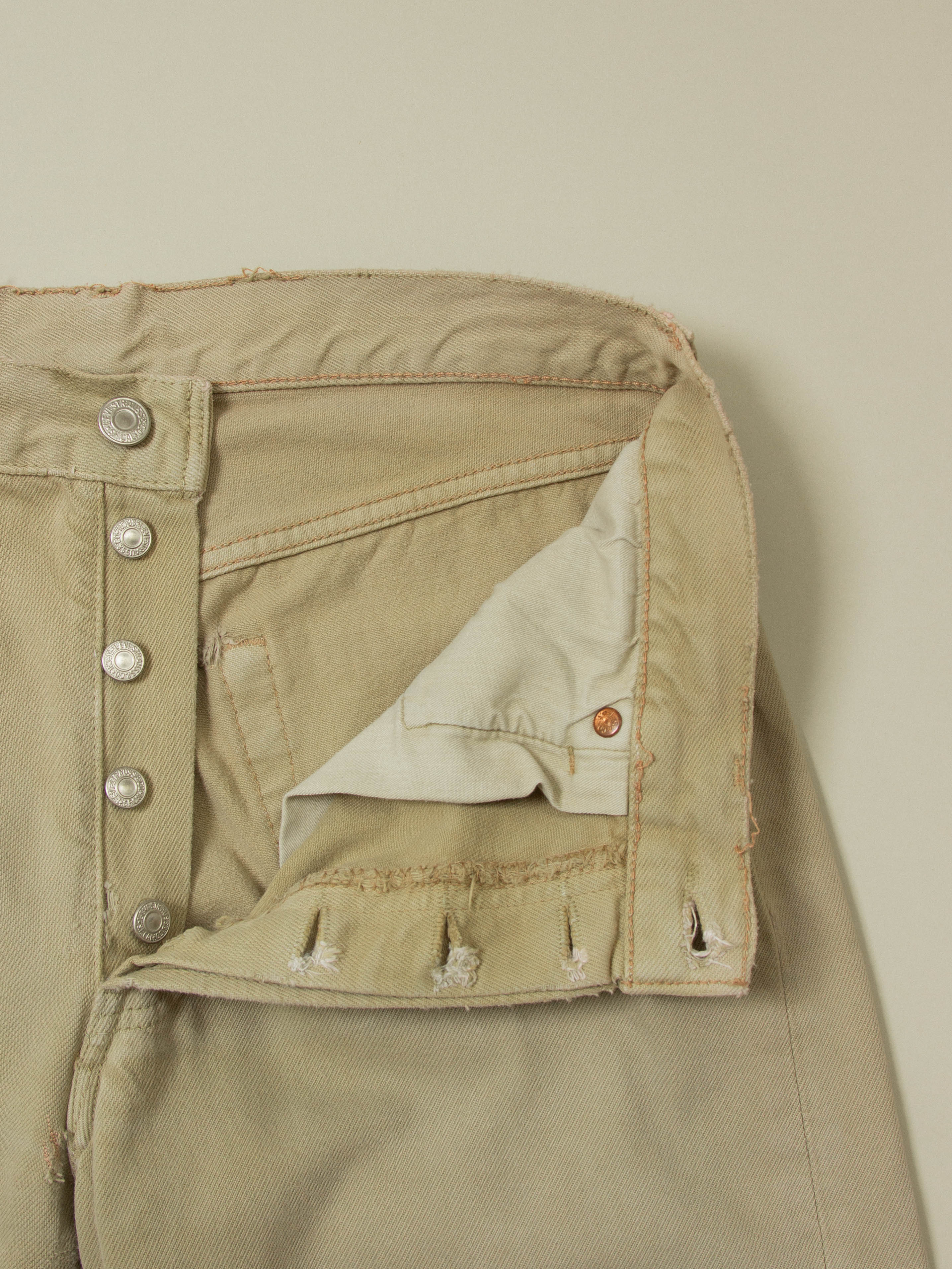 Vtg 1990s Levi's 501 Jeans - Made in Spain (30x33) - Image 3