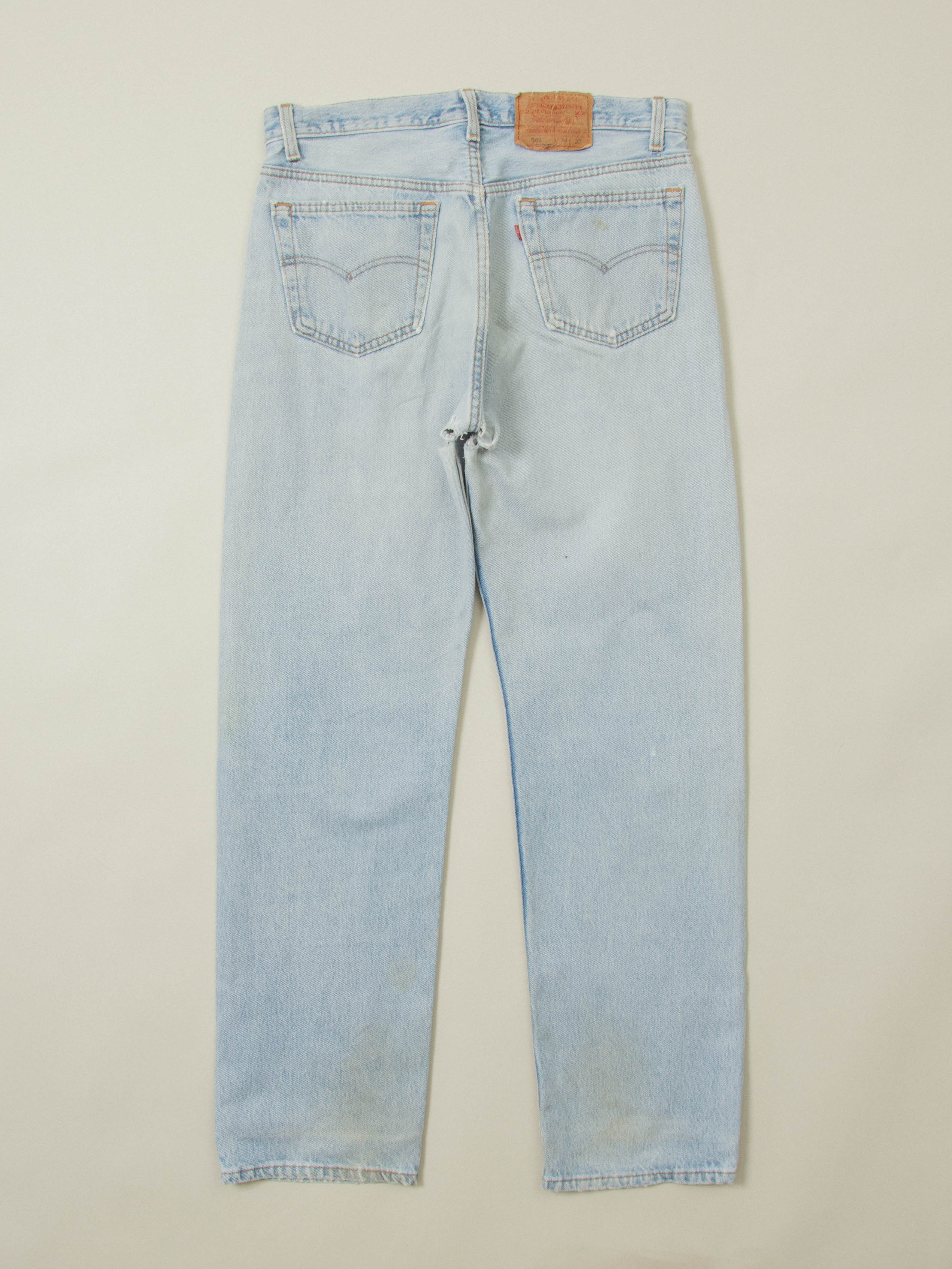 Vtg 1990s Levi's 501 Jeans - Made in USA (34x32) - Image 4