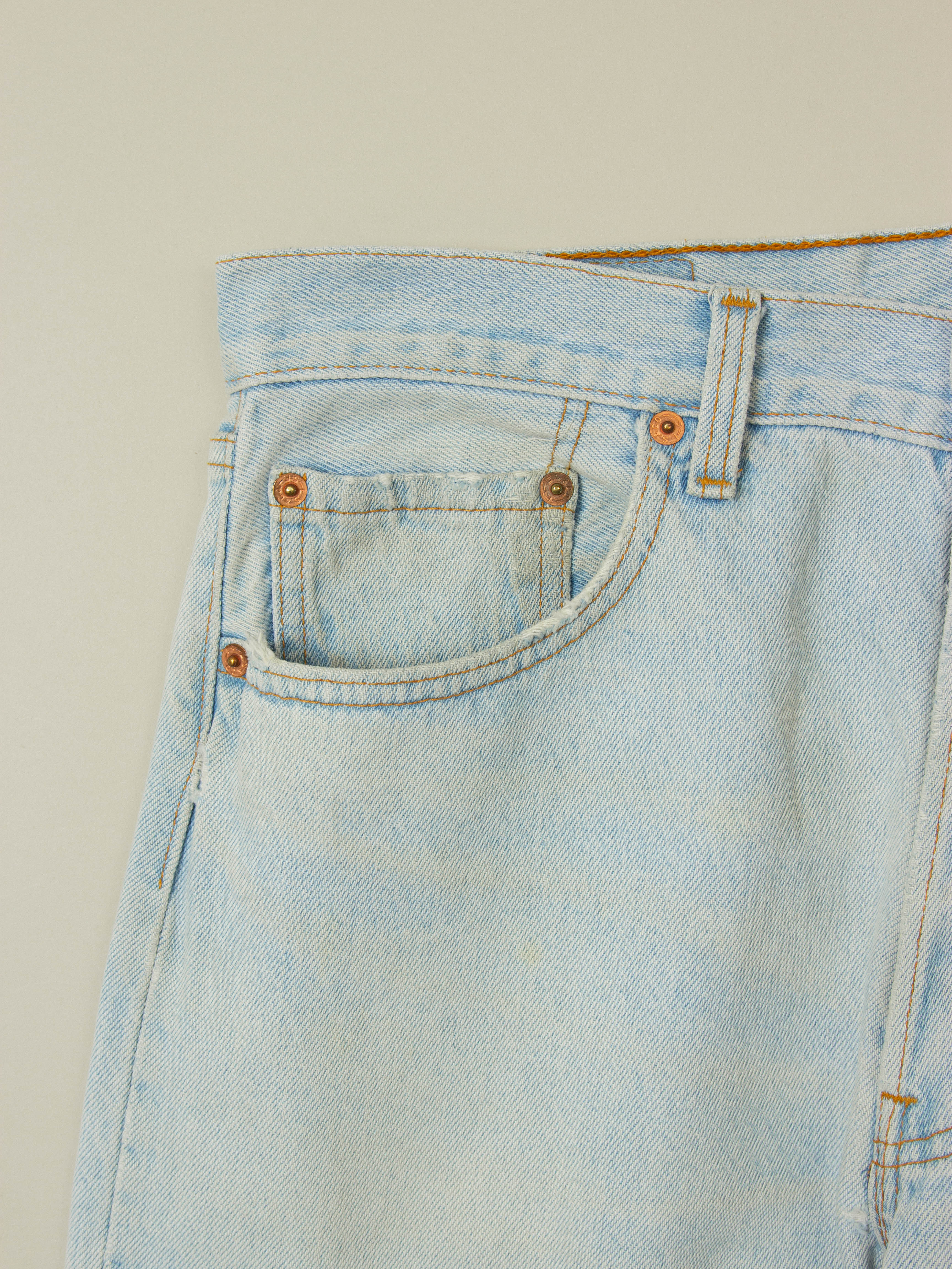 Vtg 1990s Distressed Levi's 501 Jeans - Made in USA (34x36) - Image 4