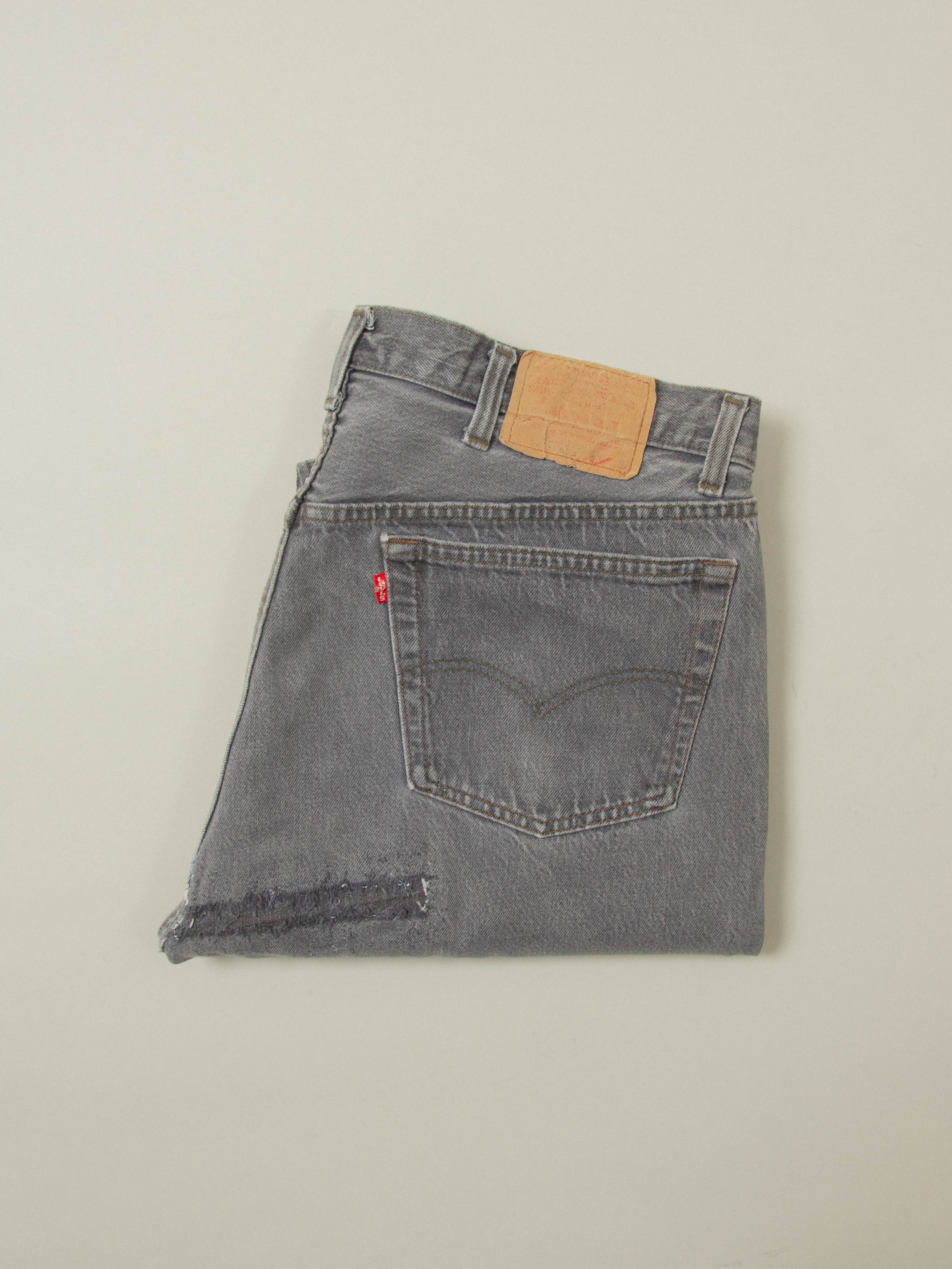 Vtg 1990s Levi's 501 Jeans - Made in USA (38x32) - Image 8