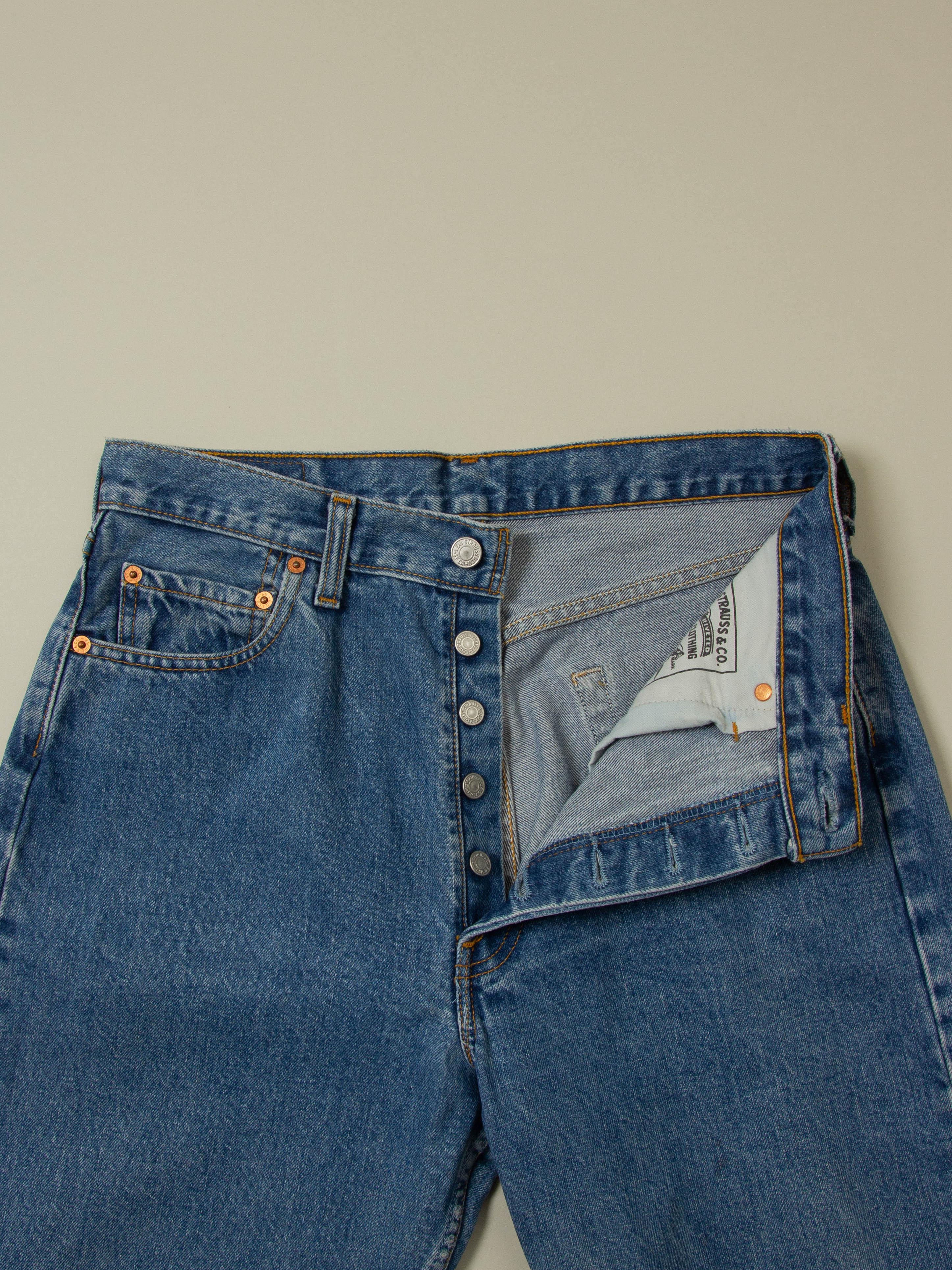 Vtg 1990s Levi's 510 Jeans - Made in UK (32x28) - Image 2