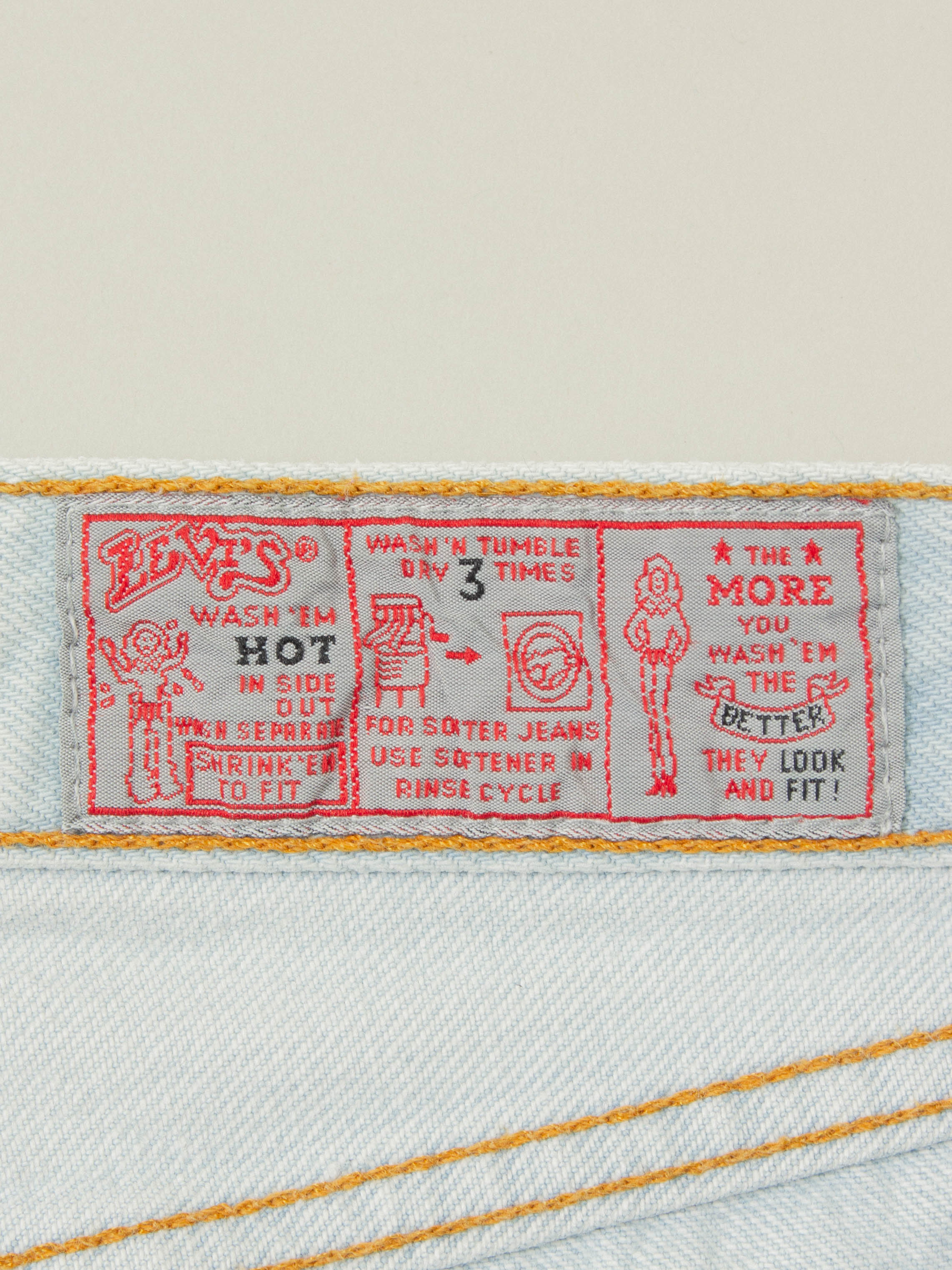Vtg 1990s Levi's 901 Jeans - Made in France (28x32) - Image 3