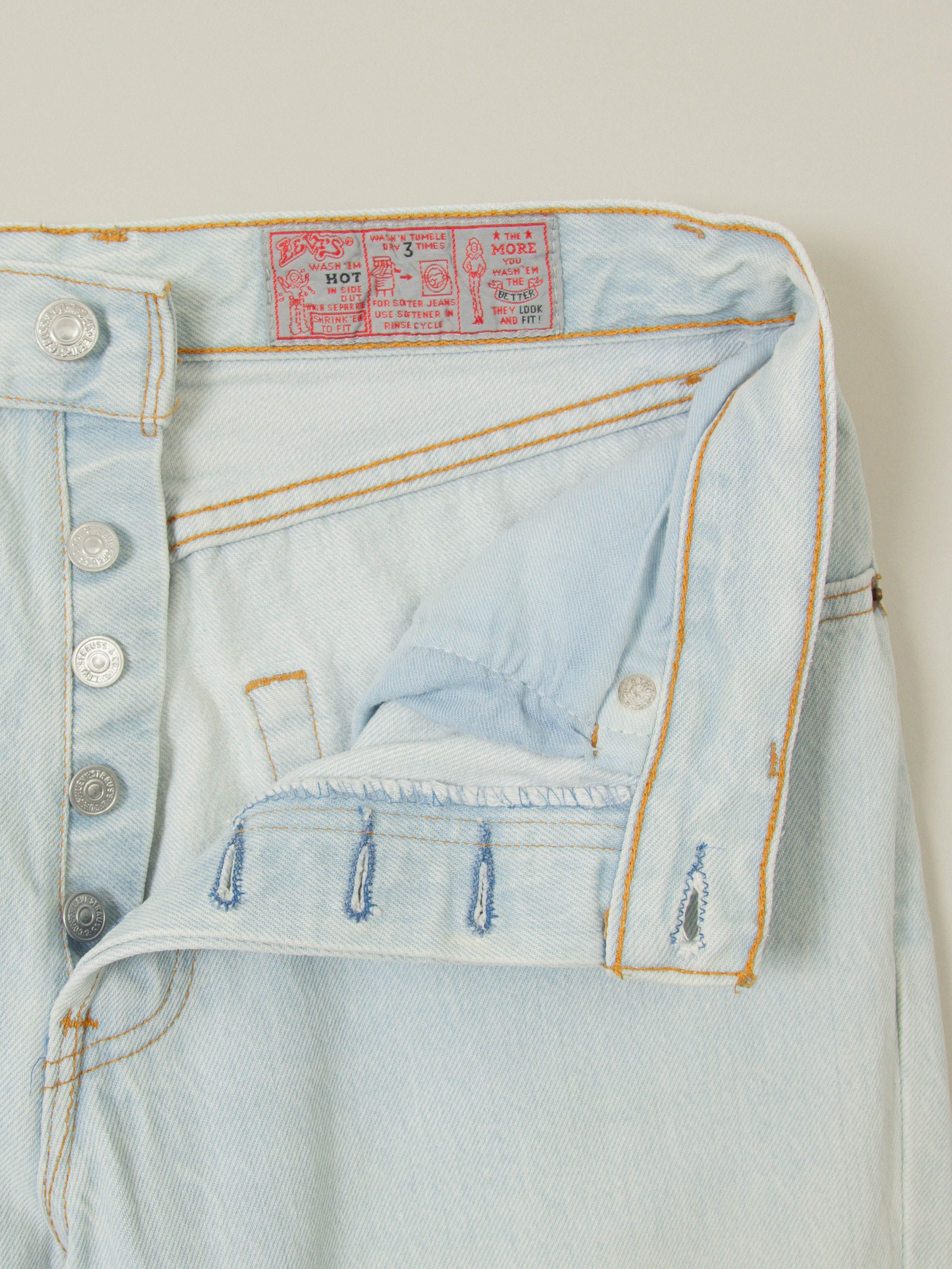 Vtg 1990s Levi's 901 Jeans - Made in France (28x32) - Image 6